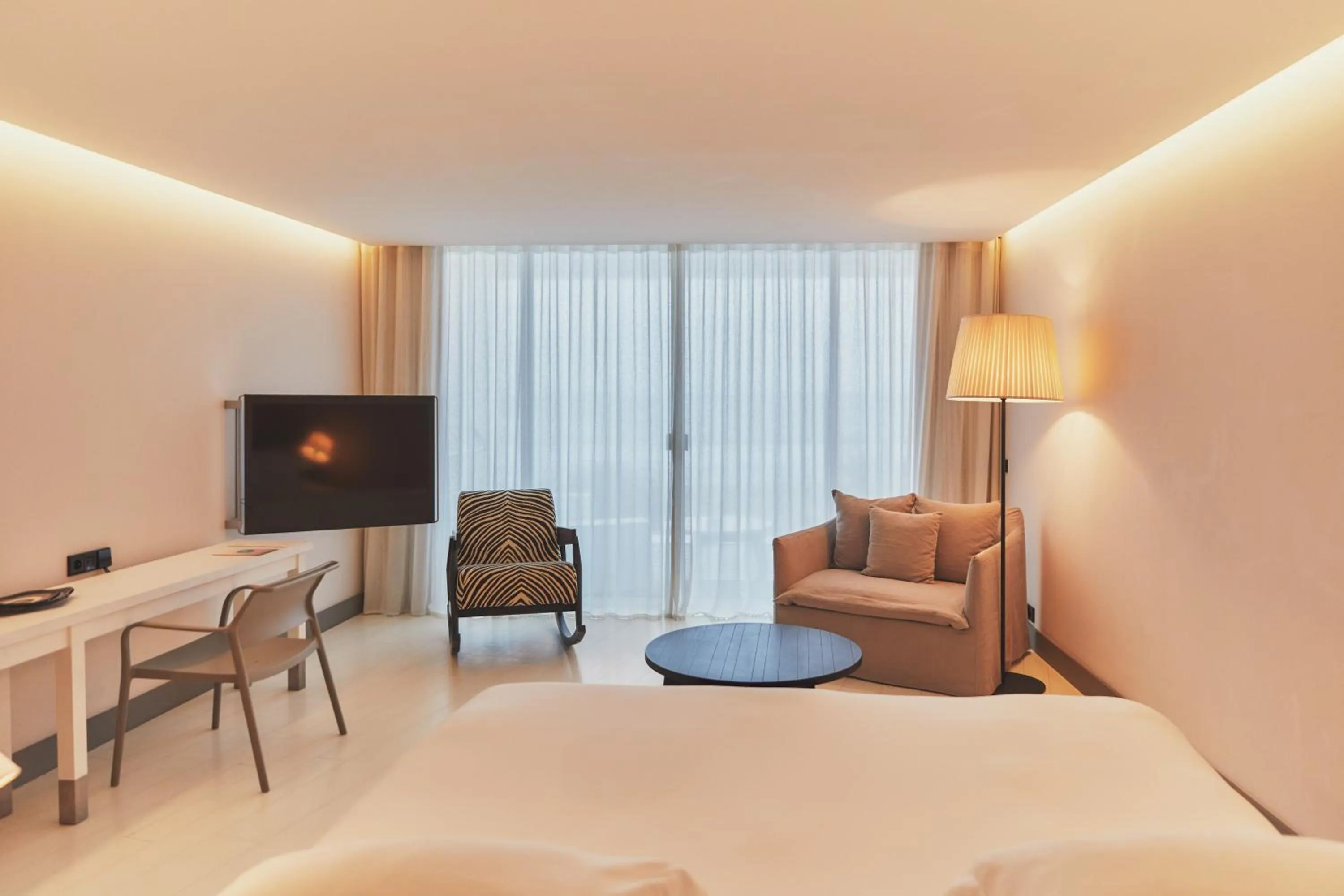 Bed in Hôtel Plage Palace & Spa