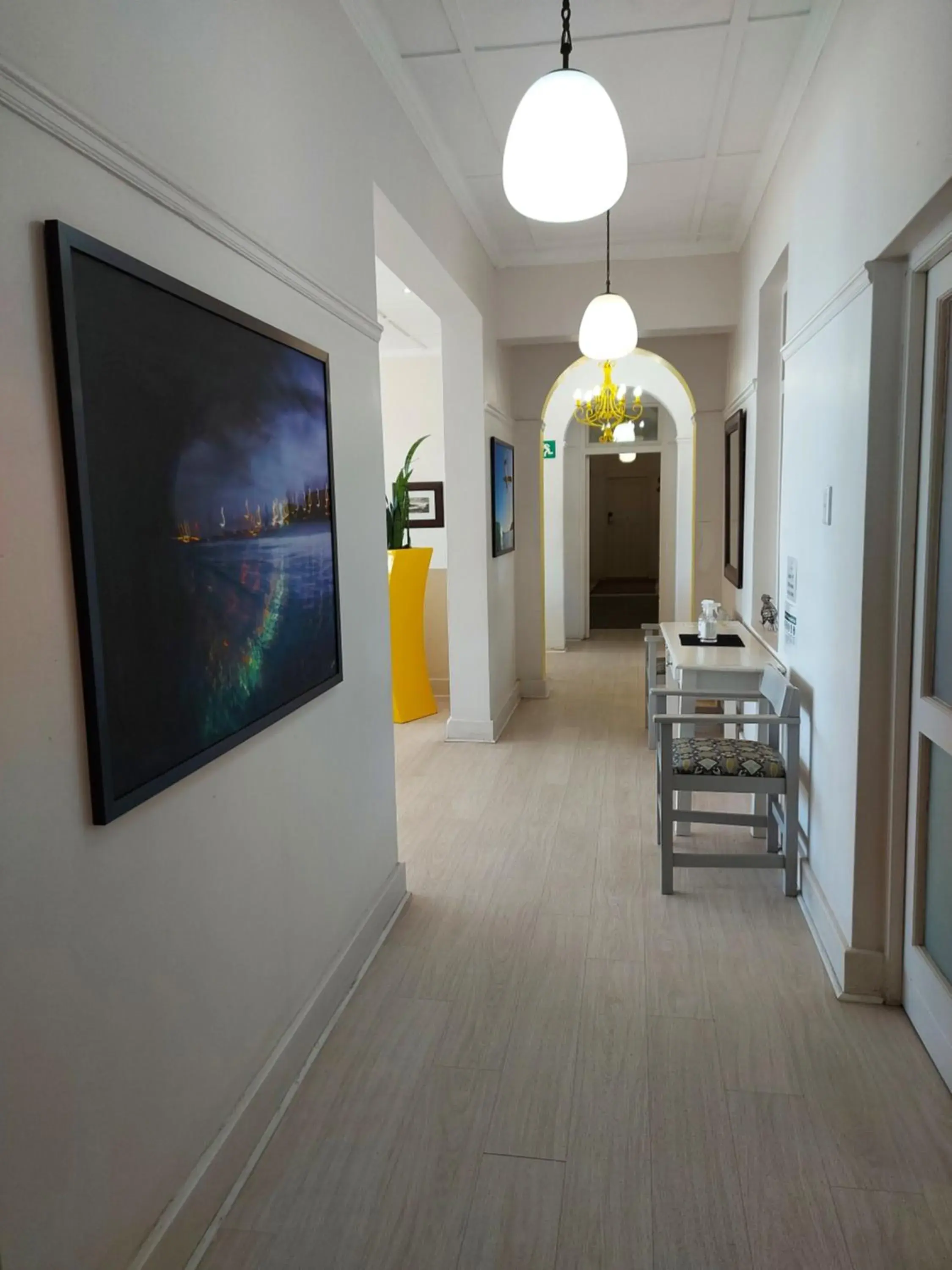 Restaurant/places to eat in The Hampton Exclusive Guesthouse Restaurant/places to eat in The Hampton Exclusive Guesthouse