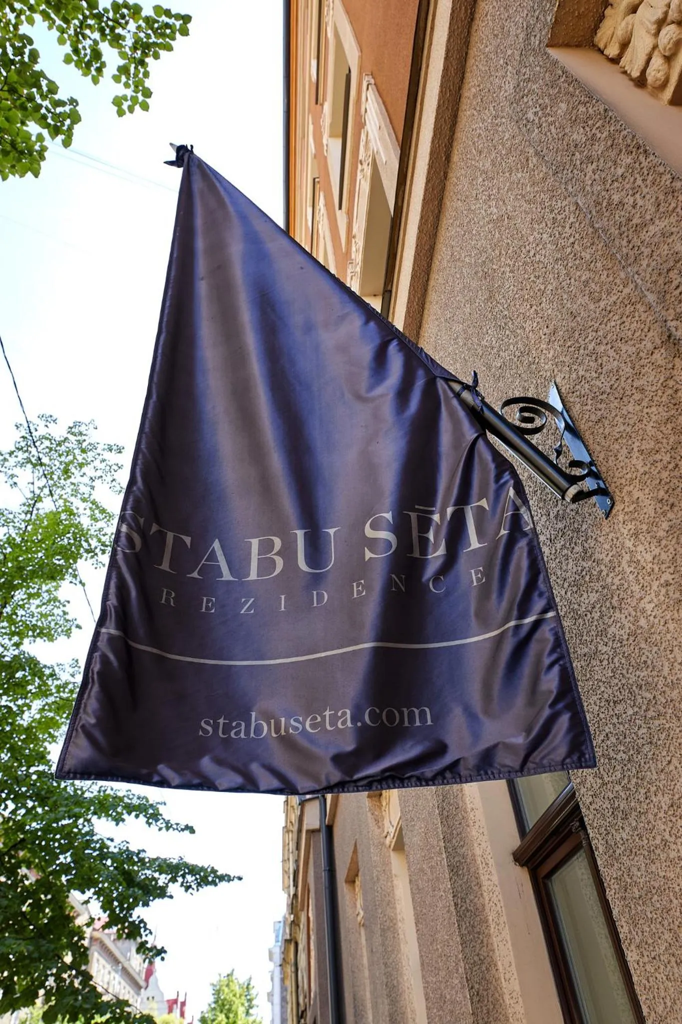 Logo/Certificate/Sign in Stabu Sēta Apartments