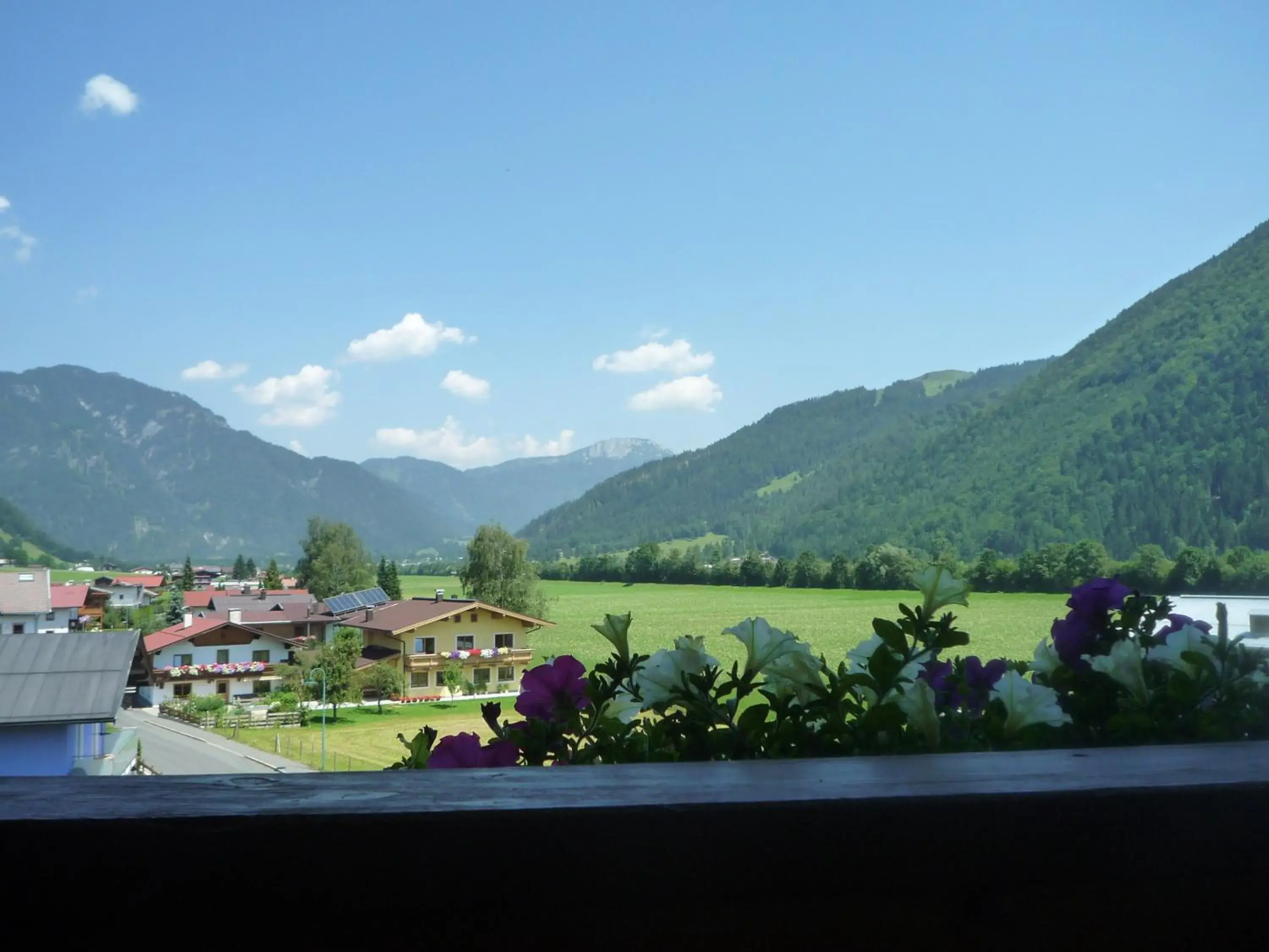 View (from property/room), Mountain View in Hotel Neuwirt