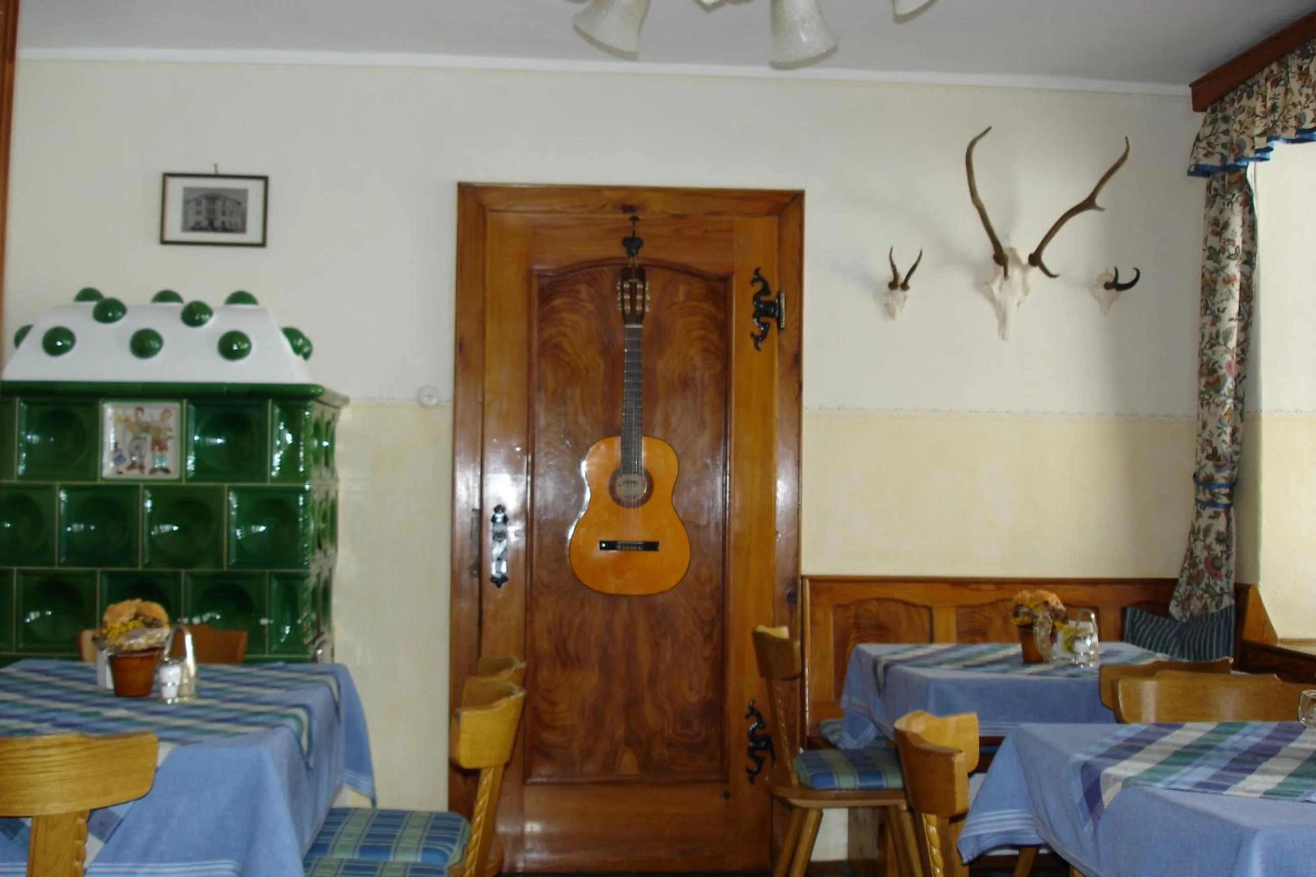 Restaurant/places to eat in Hotel Neuwirt