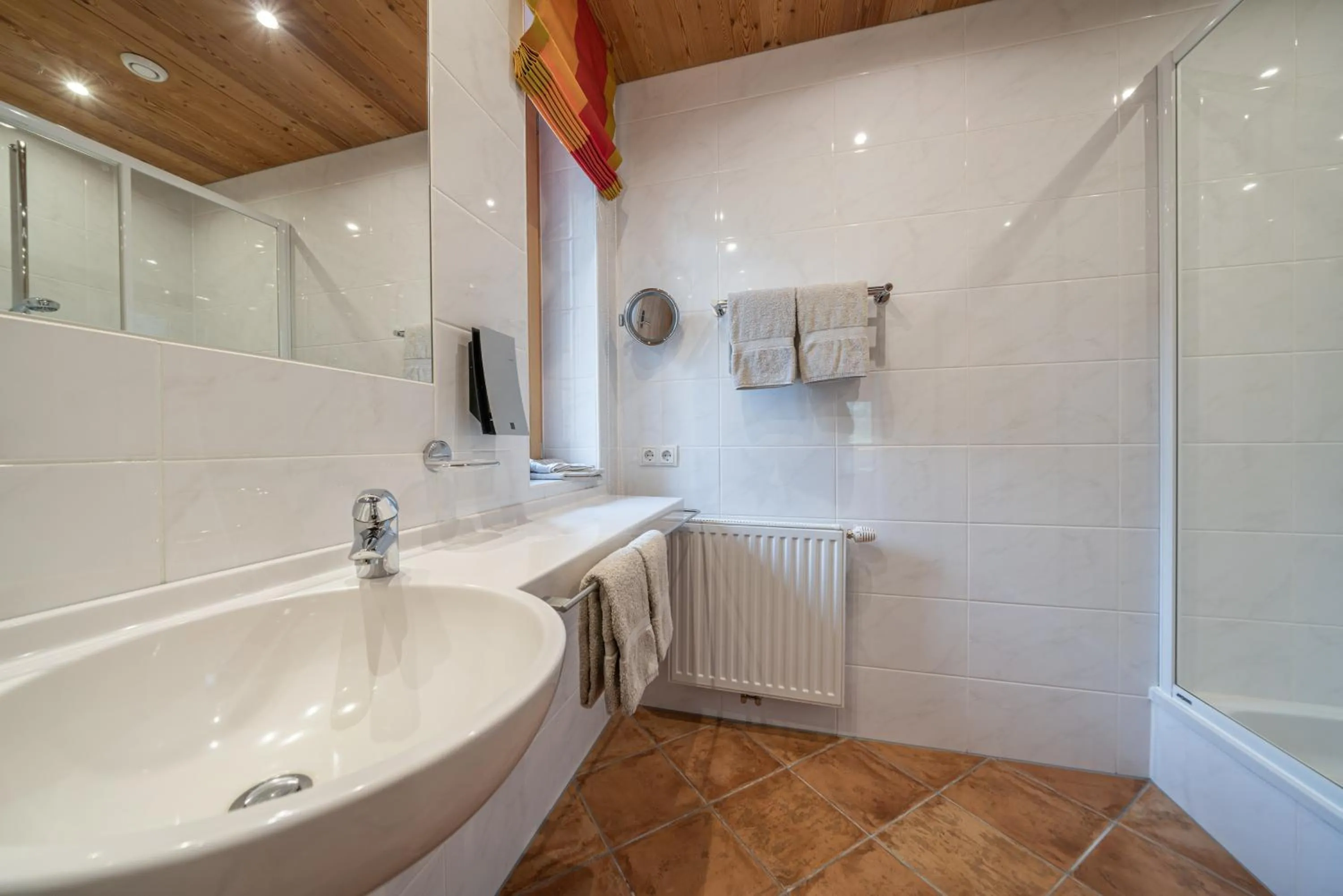 Bathroom in Schönblick - Gurgl B&B