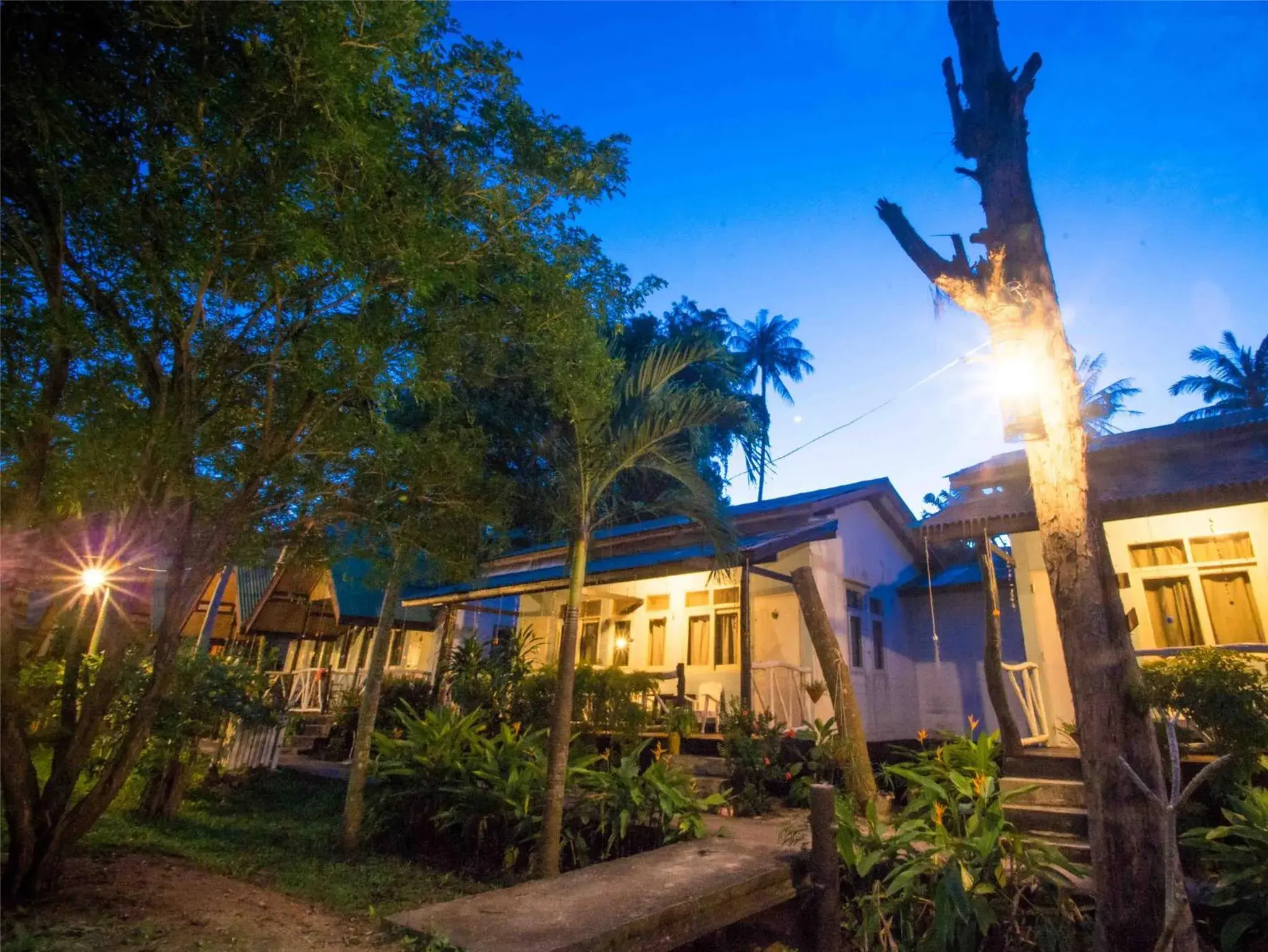 Property Building in By Beach Resort Property Building in By Beach Resort