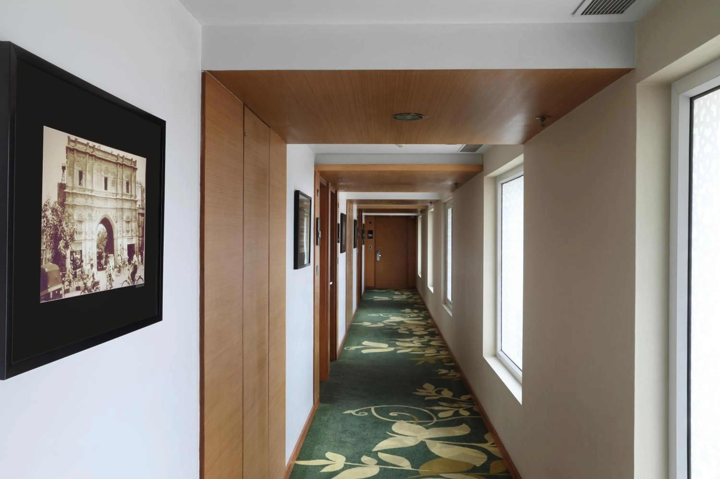 Decorative detail in Fortune Select SG Highway, Ahmedabad - Member ITC Hotels' Group