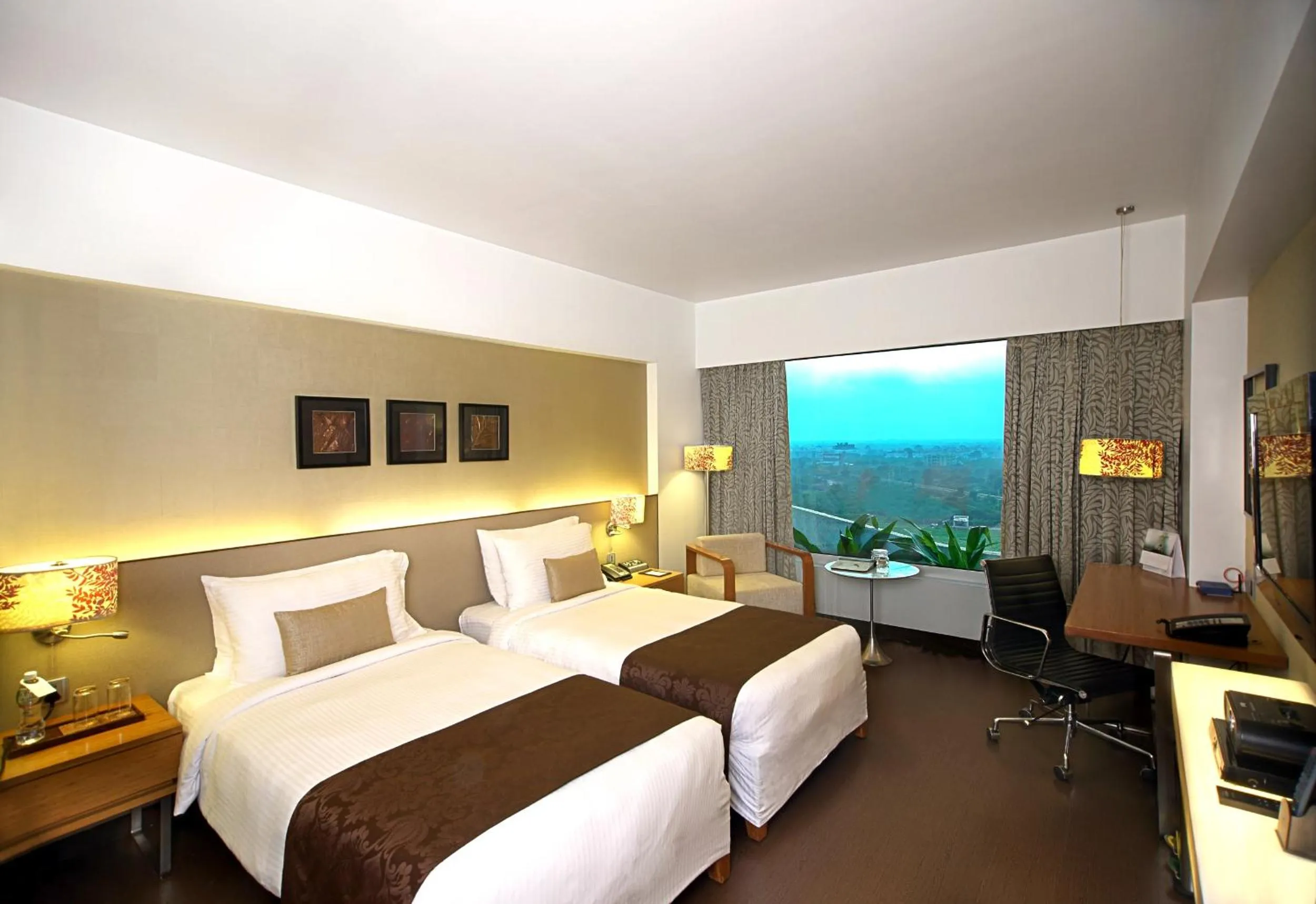 Bed in Fortune Select SG Highway, Ahmedabad - Member ITC Hotels' Group