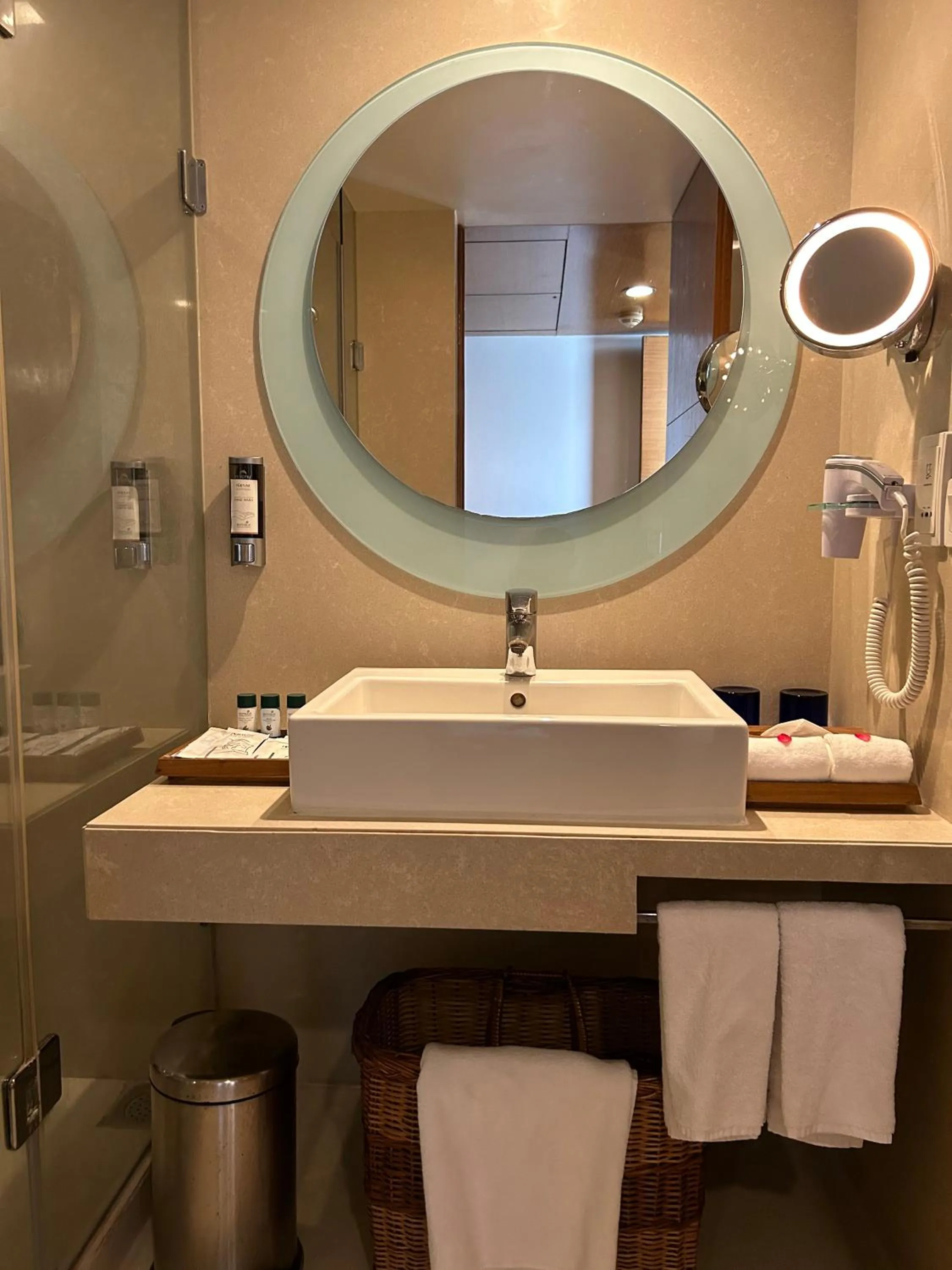 Bathroom in Fortune Select SG Highway, Ahmedabad - Member ITC Hotels' Group