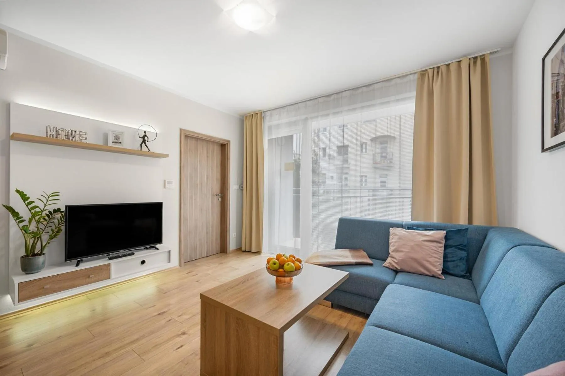 TV and multimedia in Apart Hotel VIRGO