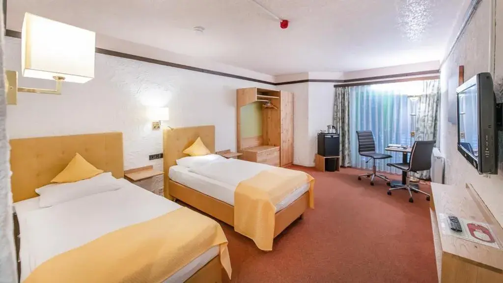 Standard Twin Room in CONTEL Hotel Standard Twin Room in CONTEL Hotel