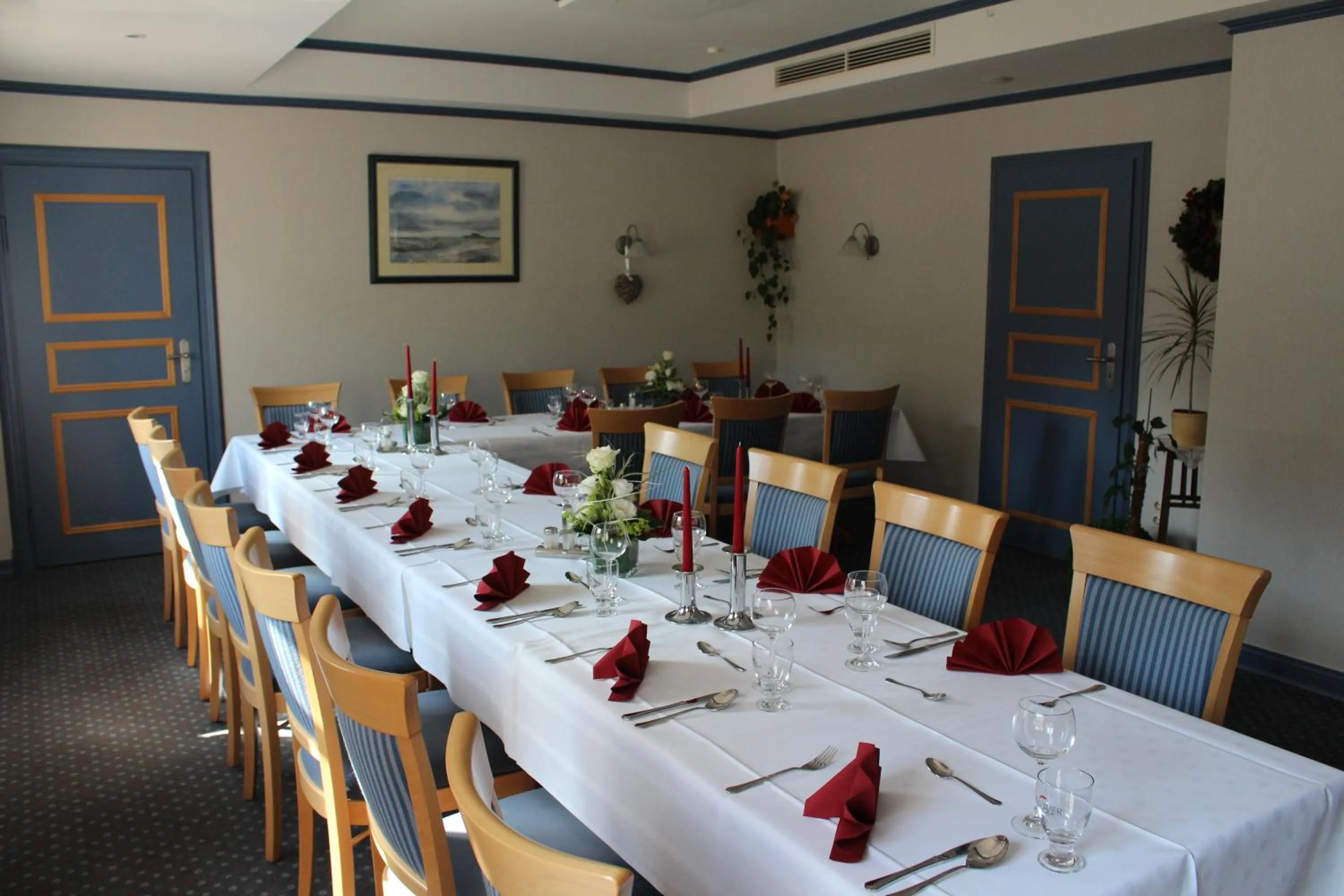 Restaurant/places to eat in Nordsee Lodge