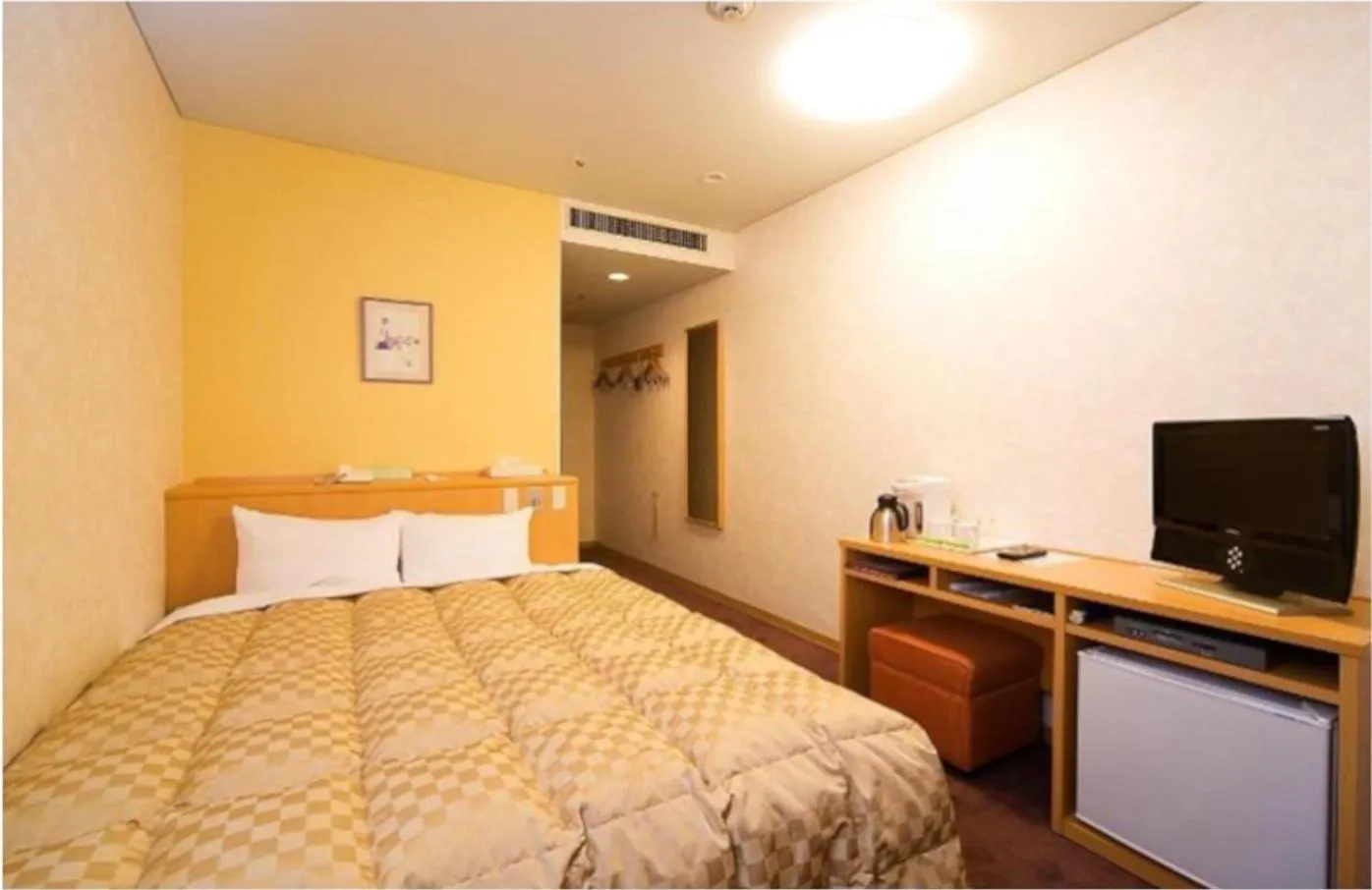 Photo of the whole room, Bed in Highness Hotel Kurume