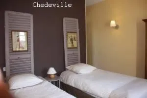 Bed in Chambres d'hôtes La Verrerie du Gast