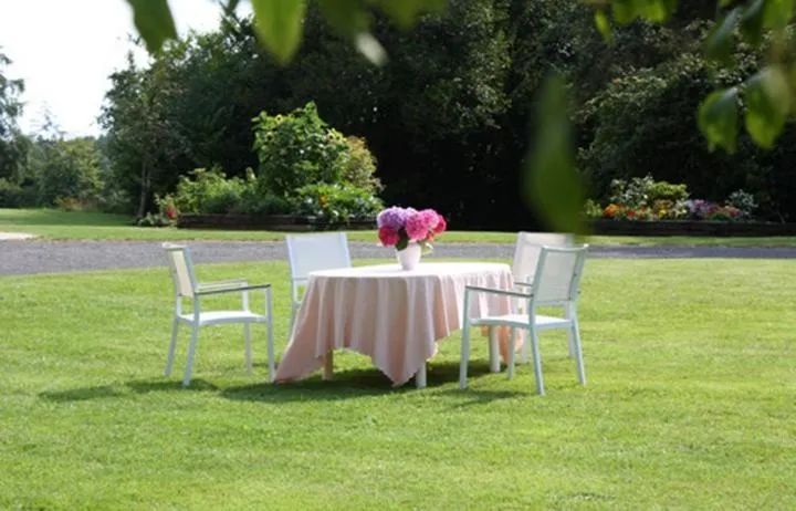 Area and facilities in Chambres d'hôtes La Verrerie du Gast