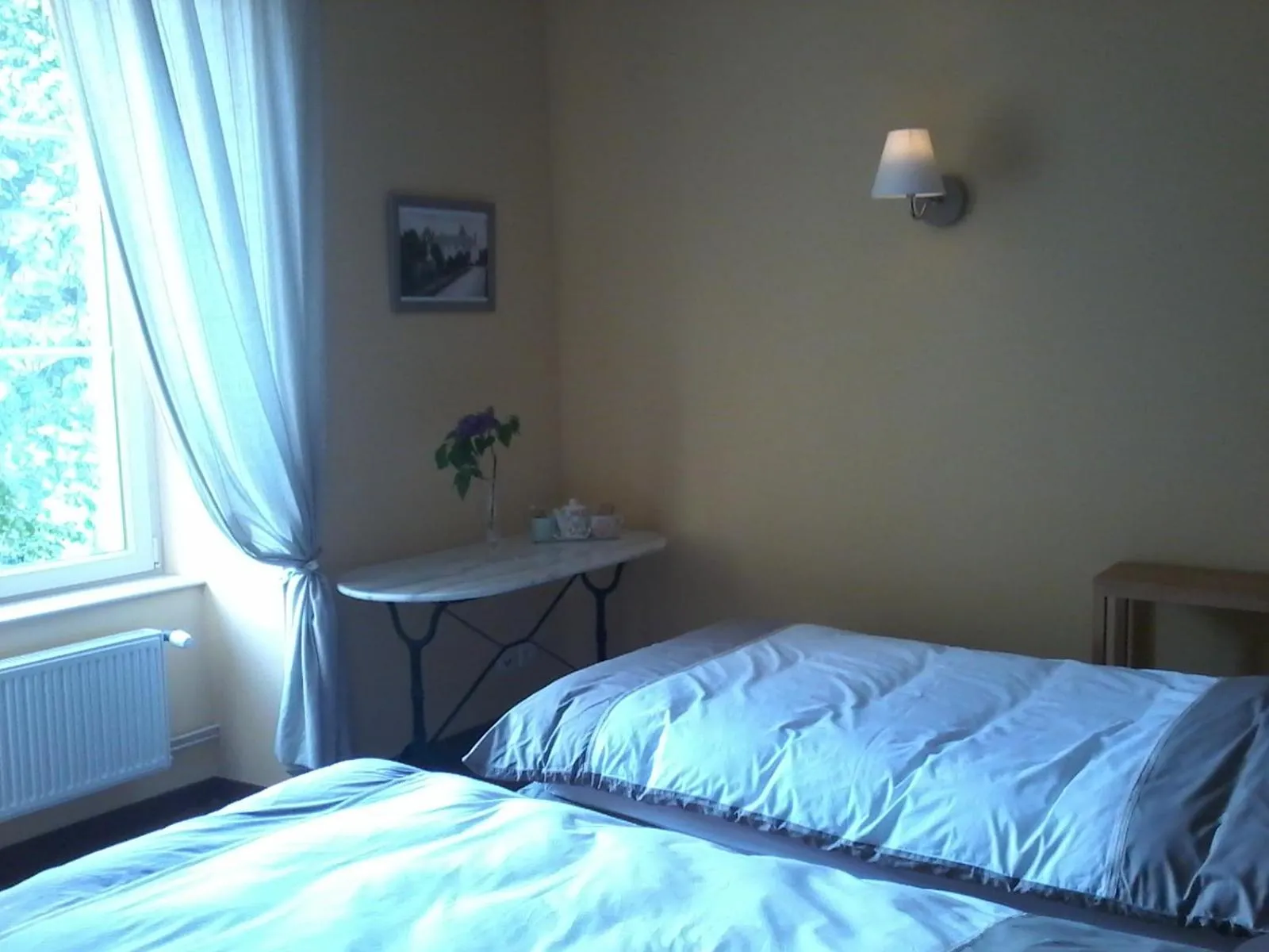 Bed in Chambres d'hôtes La Verrerie du Gast