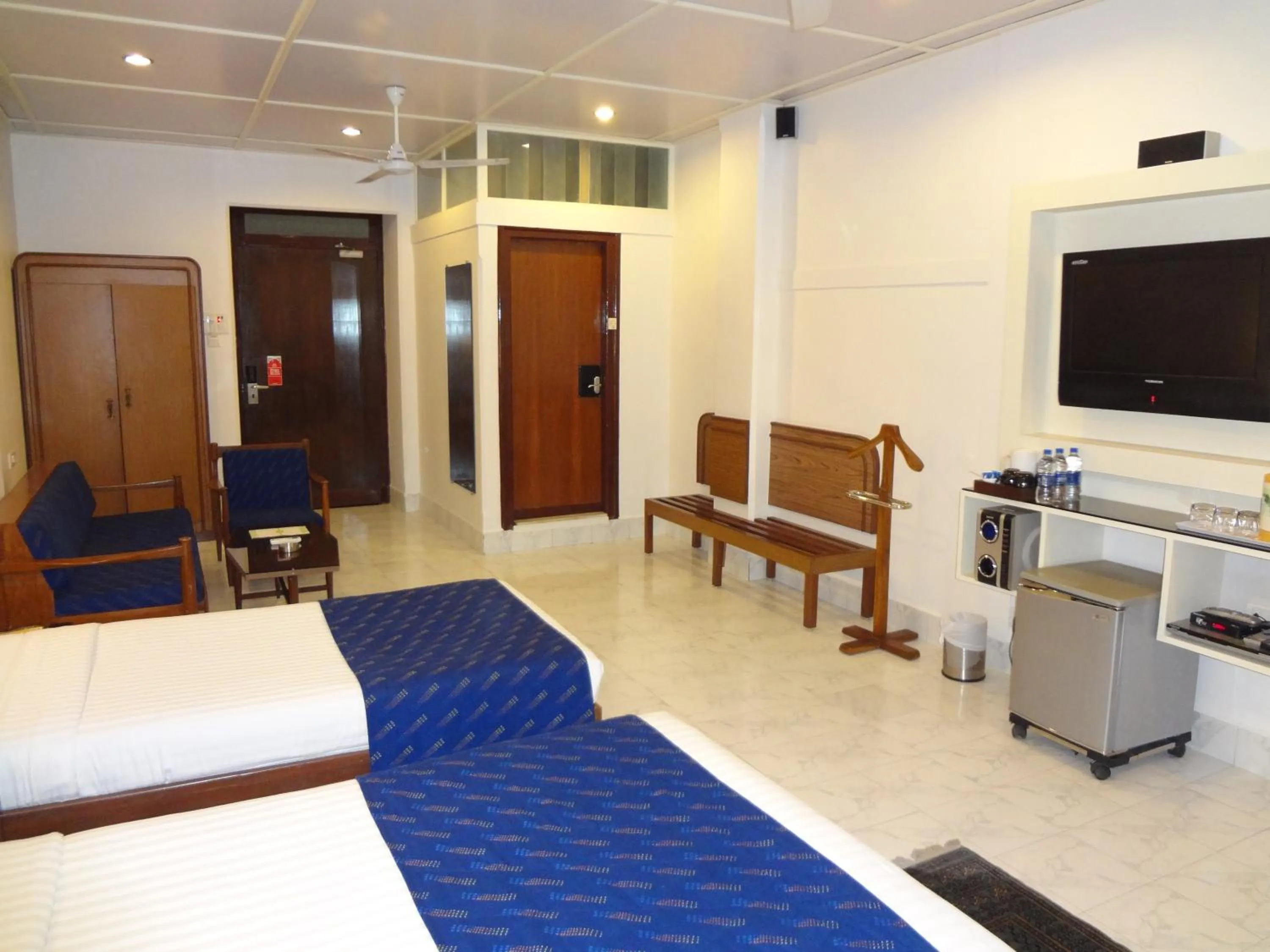 Photo of the whole room in Grand Hotel Mumbai - Ballard Estate, Fort