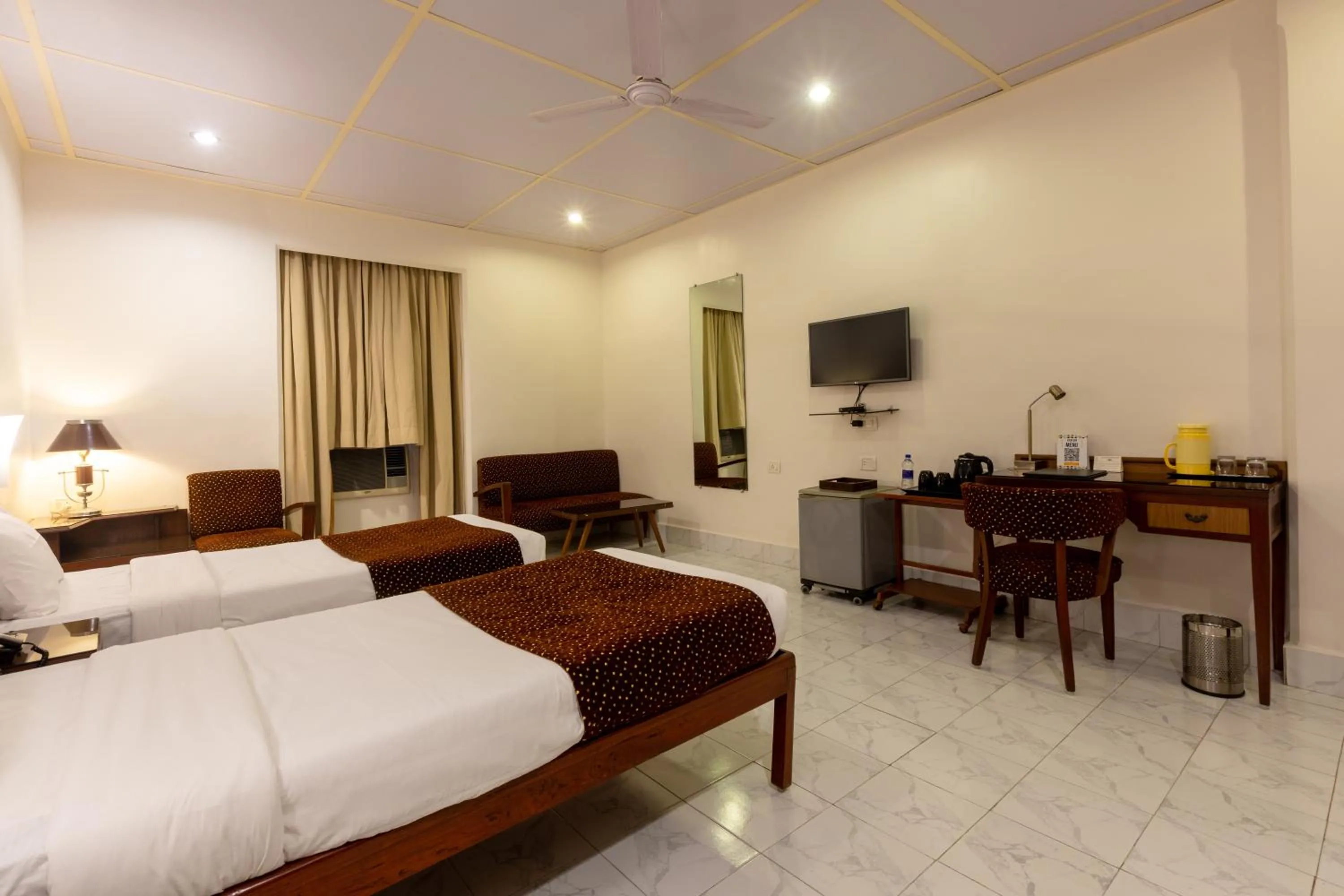 Bed in Grand Hotel Mumbai - Ballard Estate, Fort