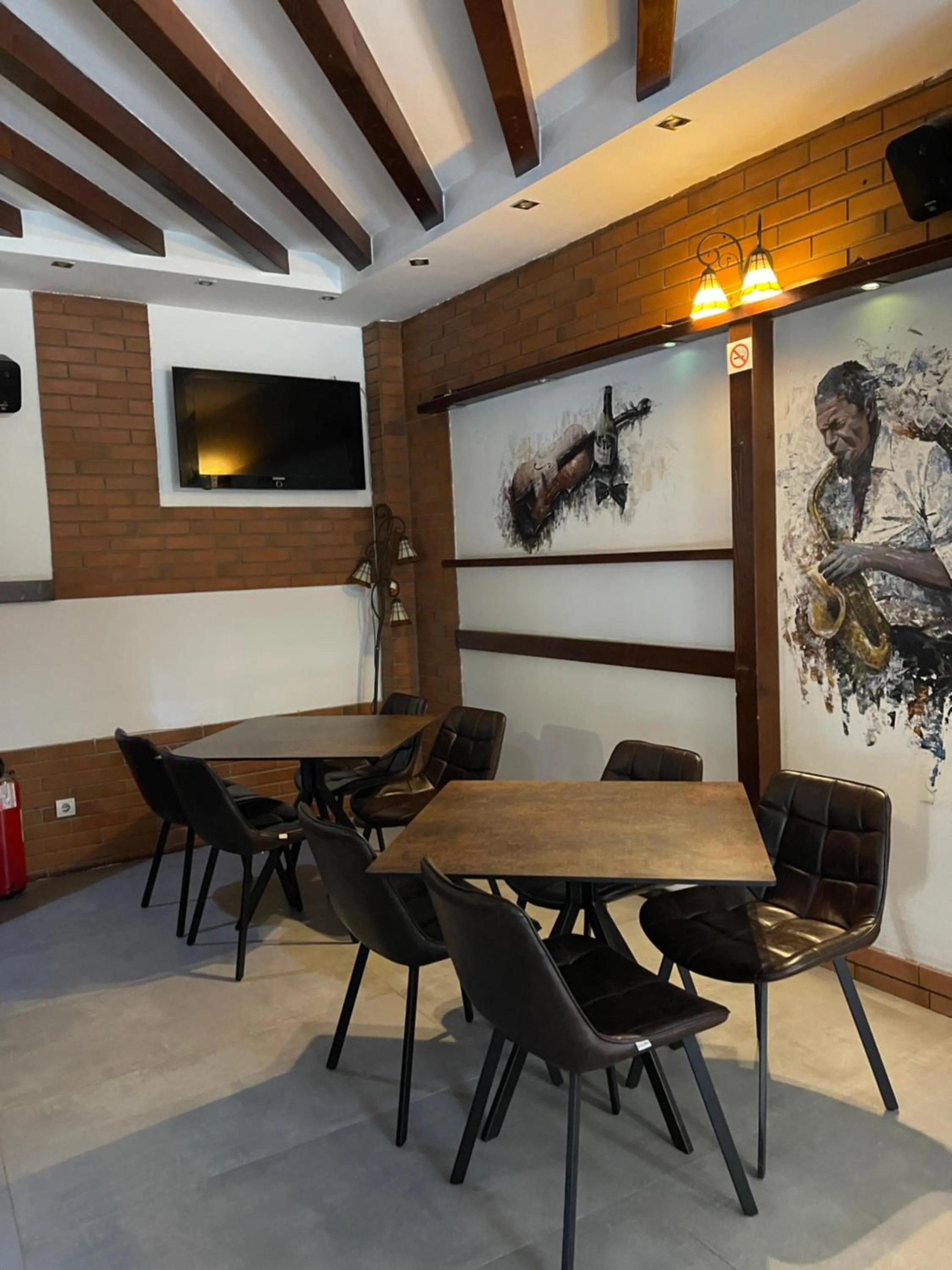 Di Angolo Apartments