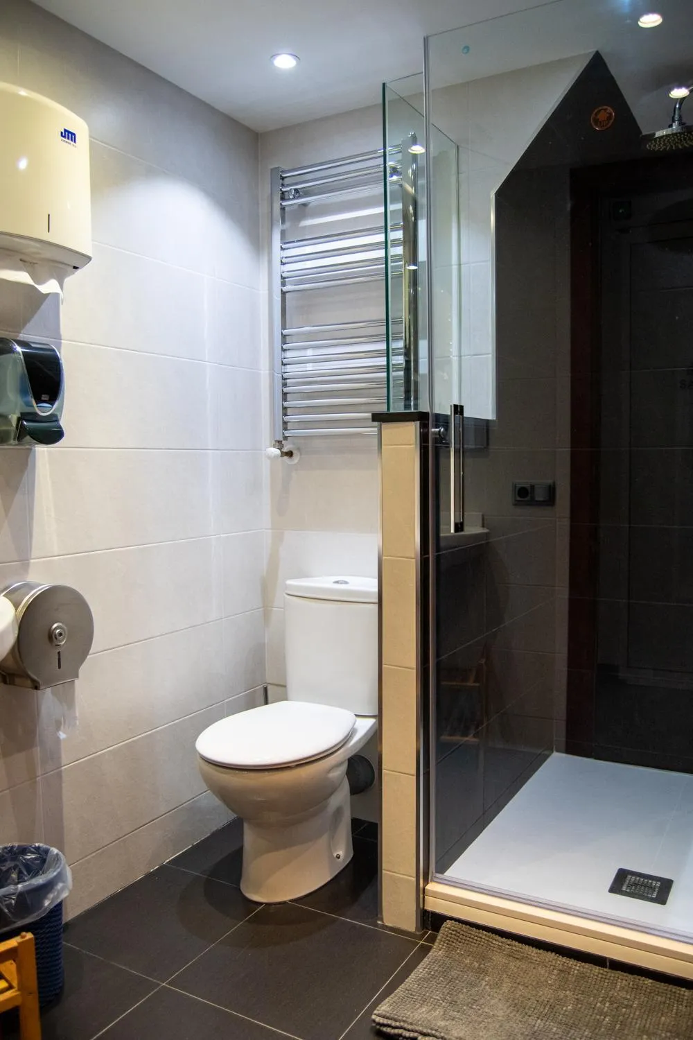 Bathroom in Hostal Apolo