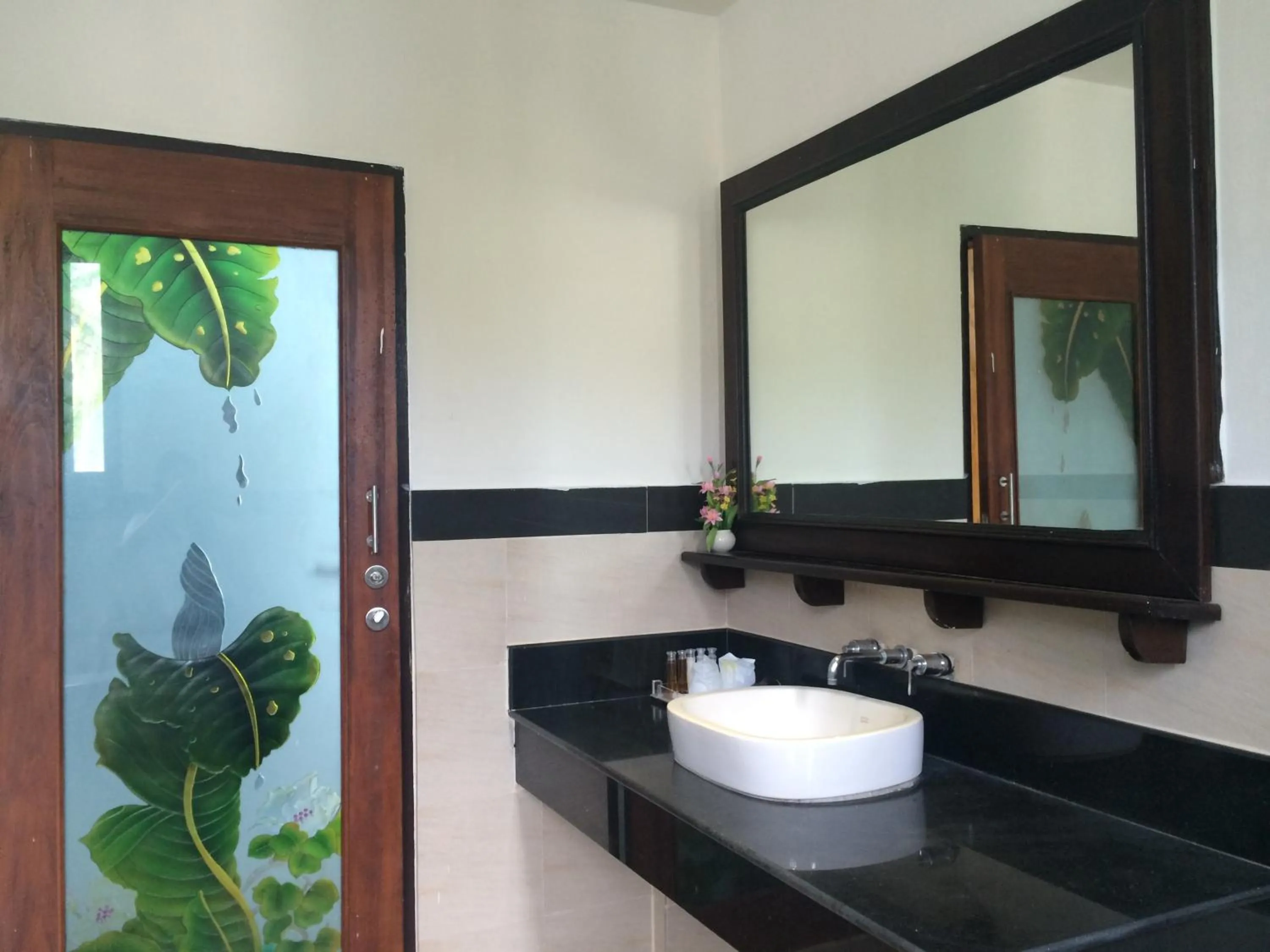 Bathroom in Koh Tao Regal Resort - SHA Plus