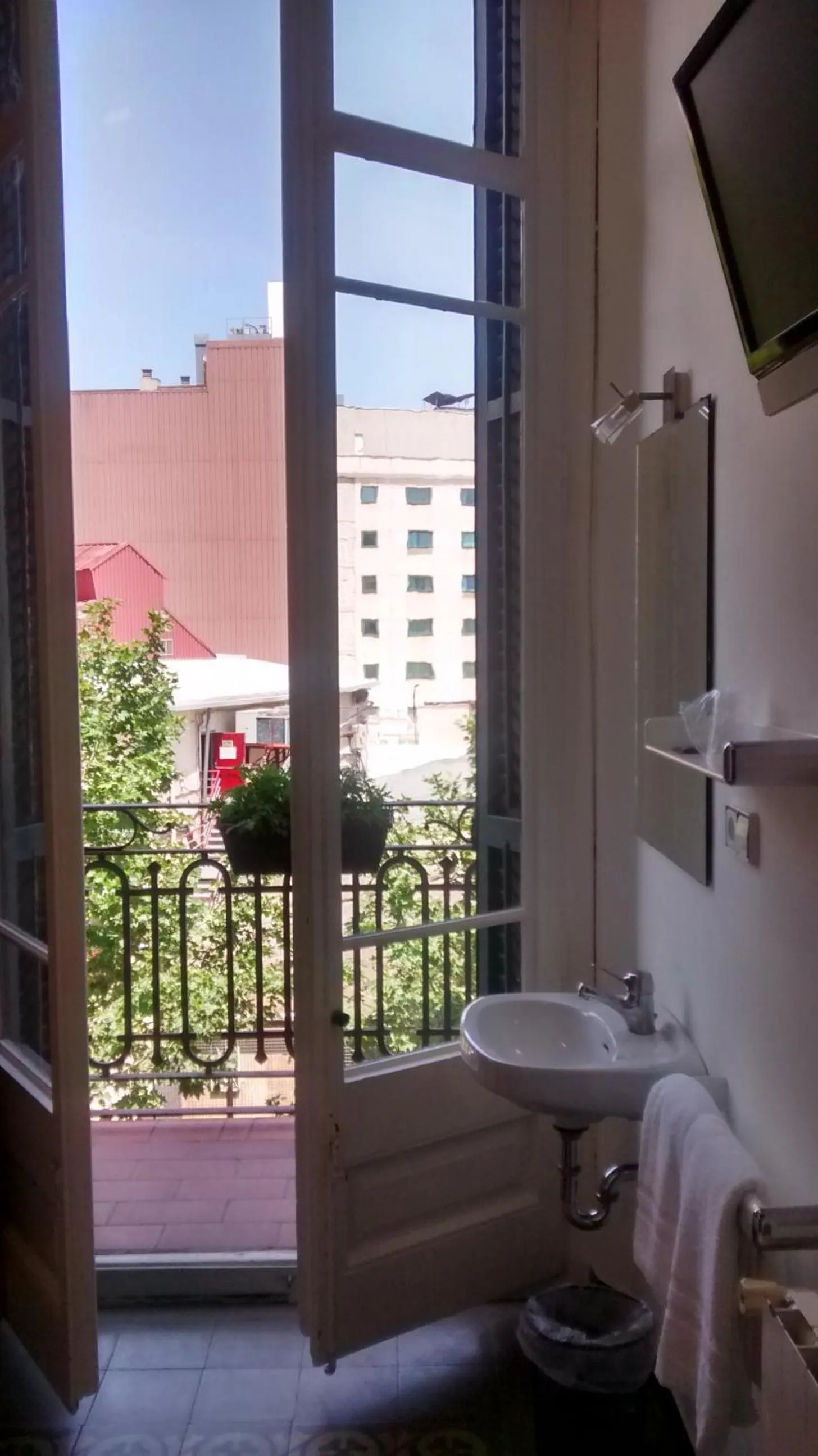 Decorative detail in Pensión Peiró