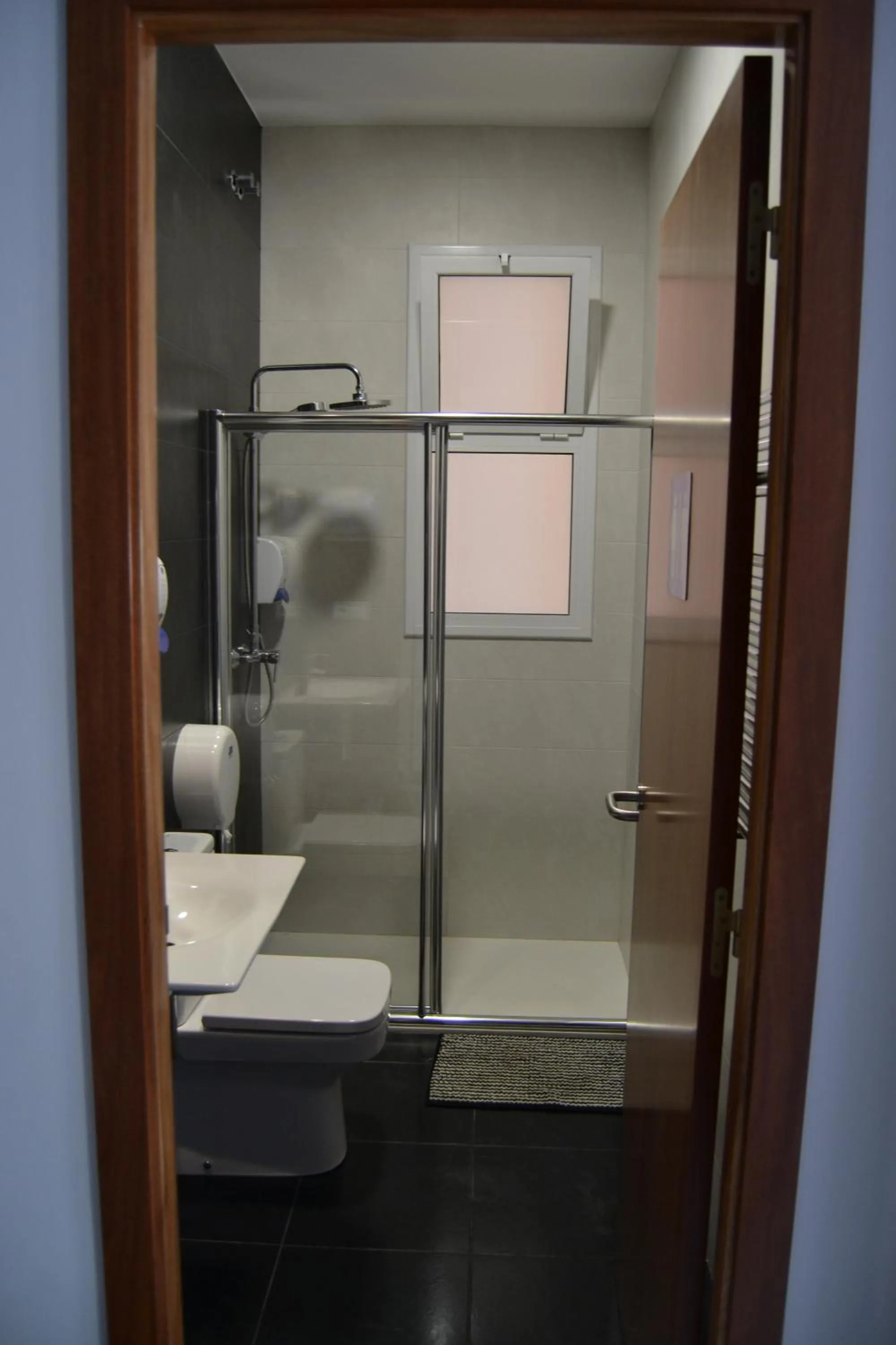 Bathroom in Pensión Peiró