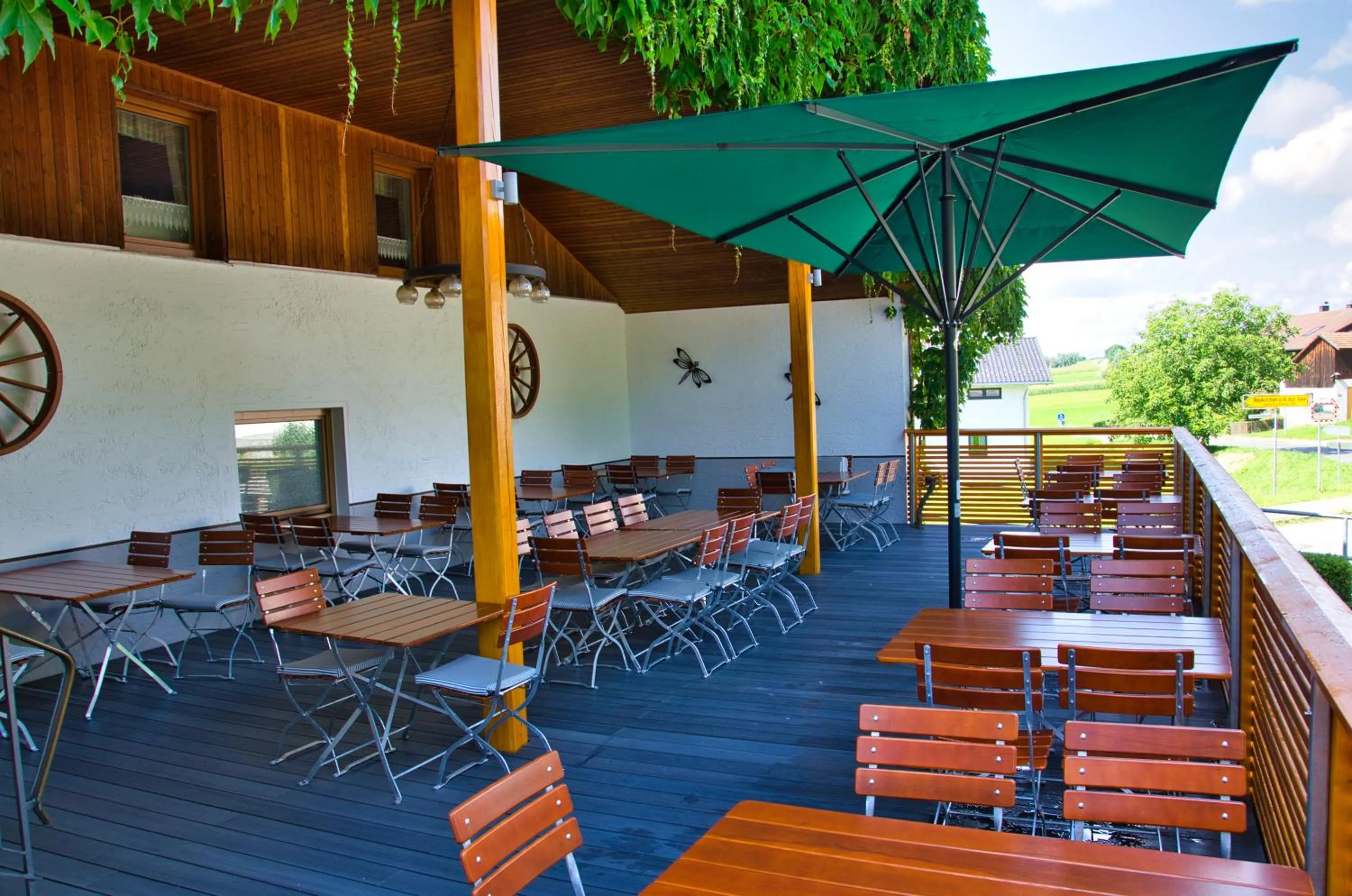 Restaurant/places to eat in Hotel Gasthof Altmann