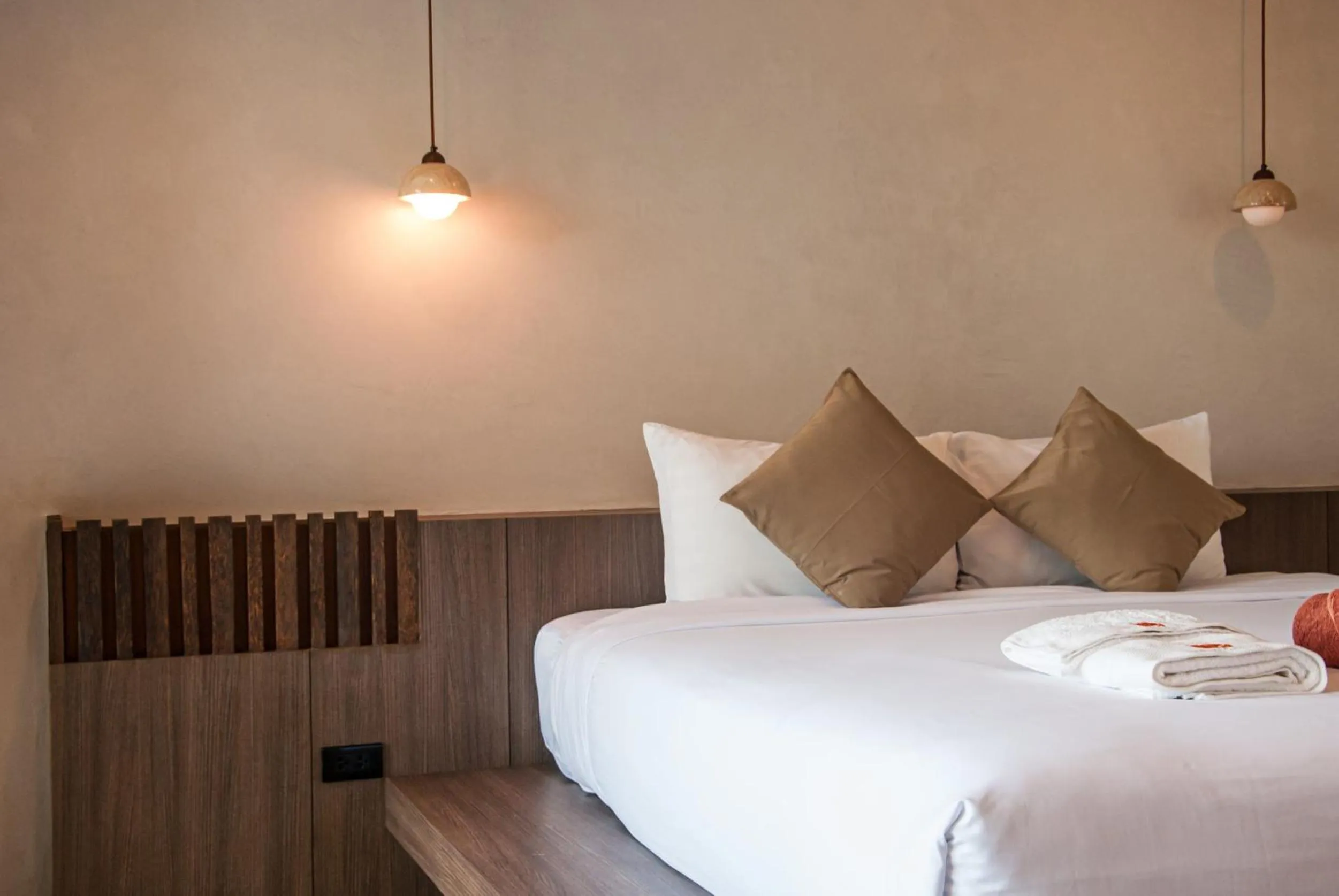 Bed in Tanote Villa SHA Extra Plus