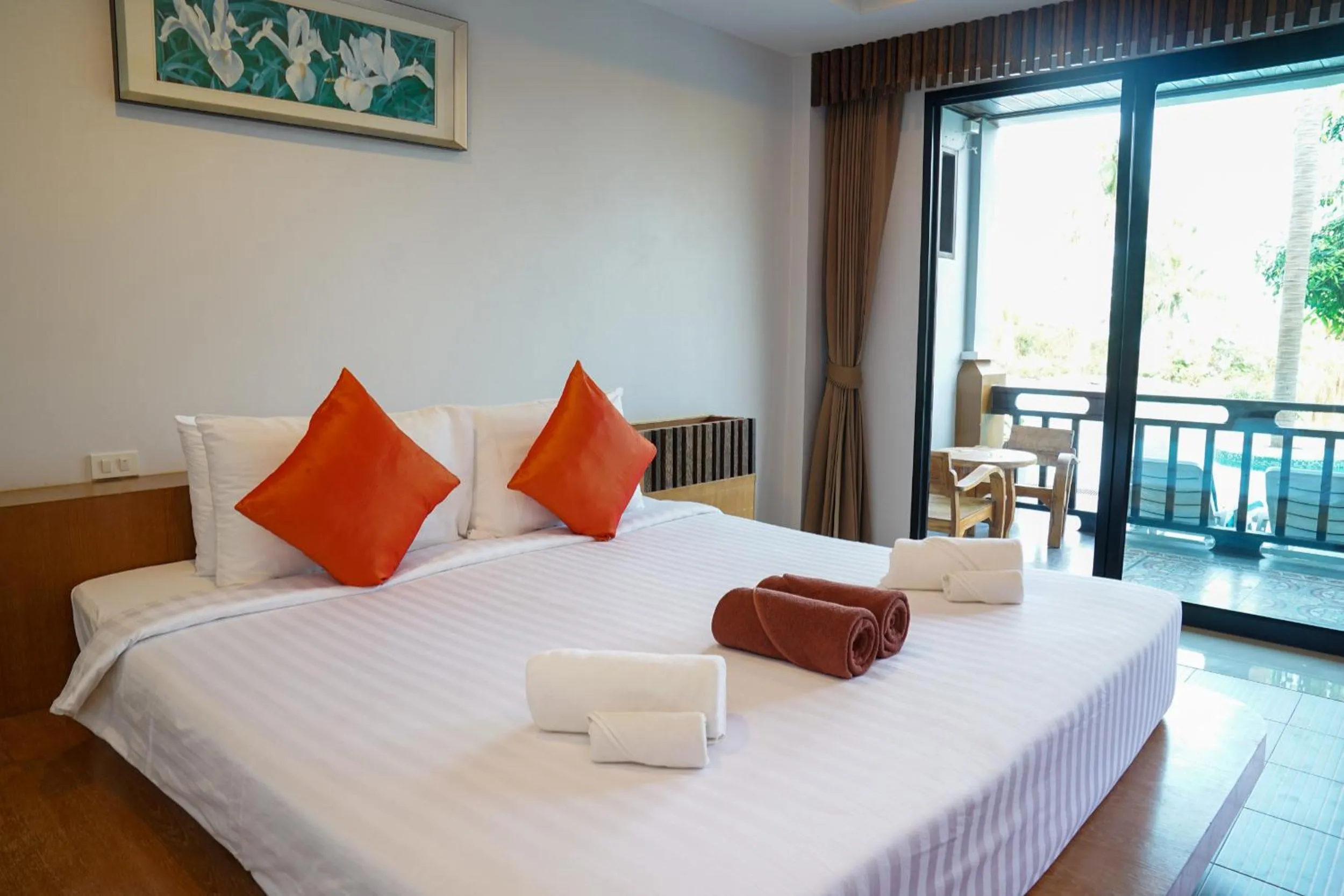 Bed in Tanote Villa SHA Extra Plus