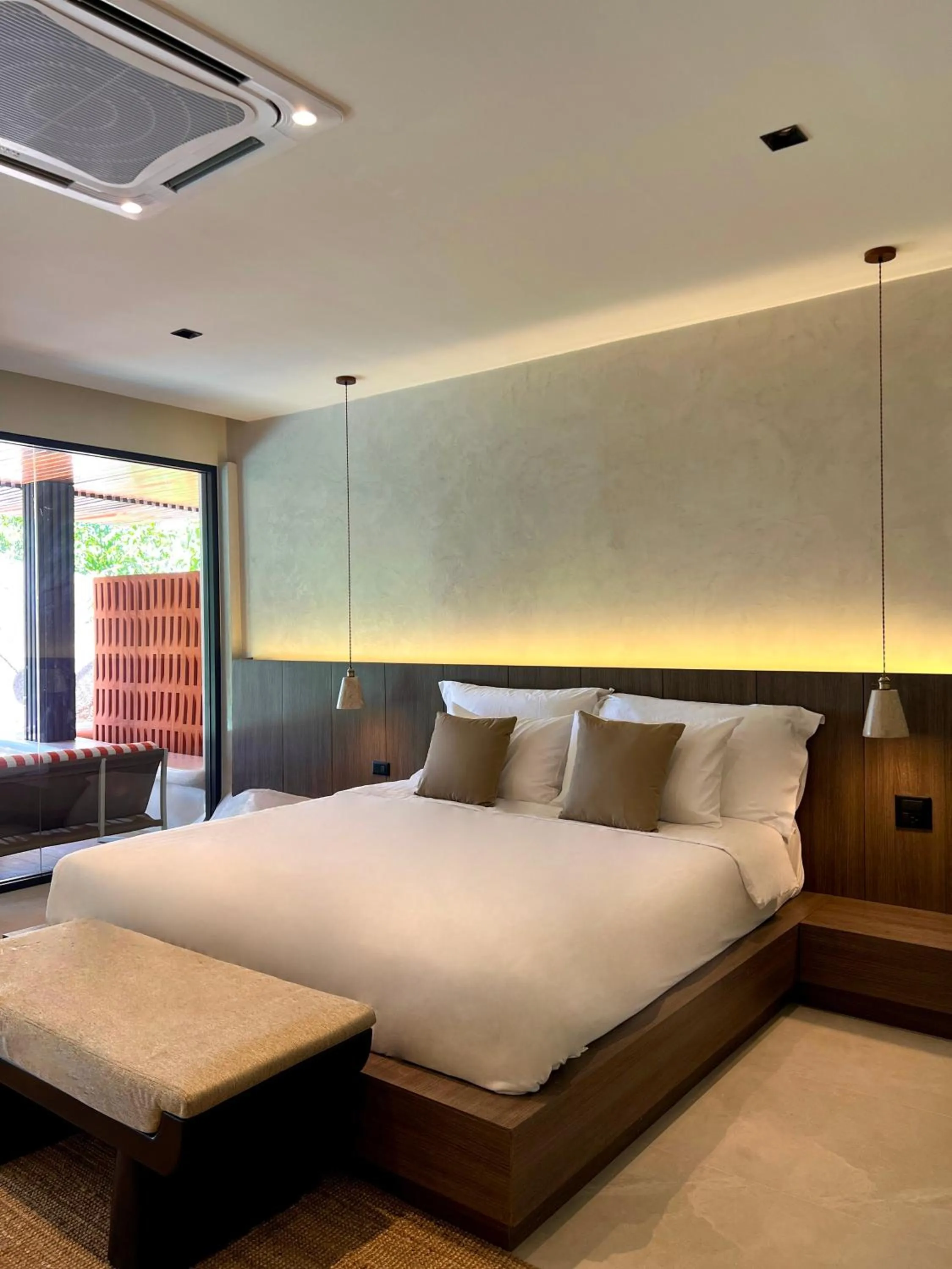 Bed in Tanote Villa SHA Extra Plus