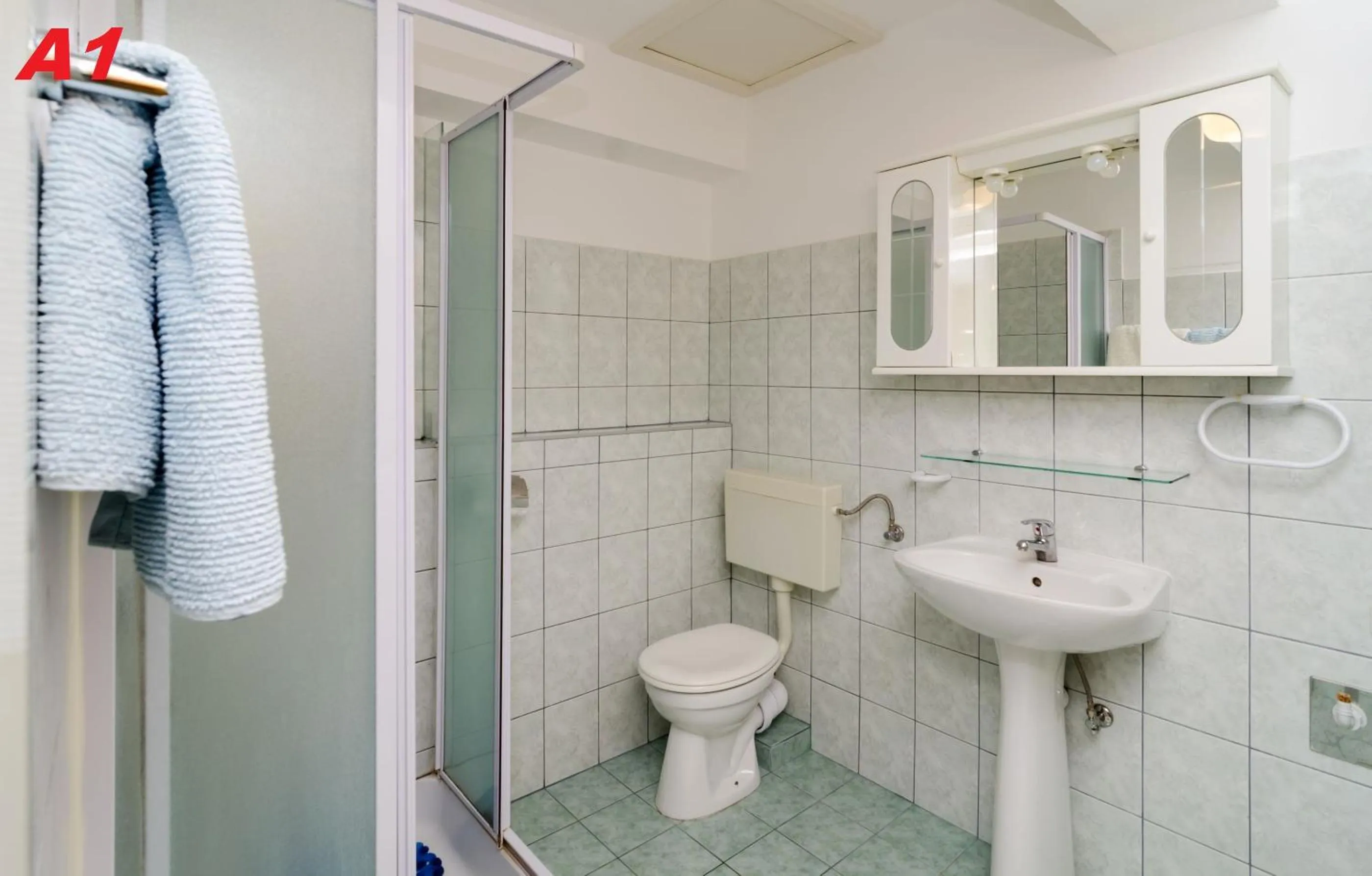 Bathroom in Apartments Mare