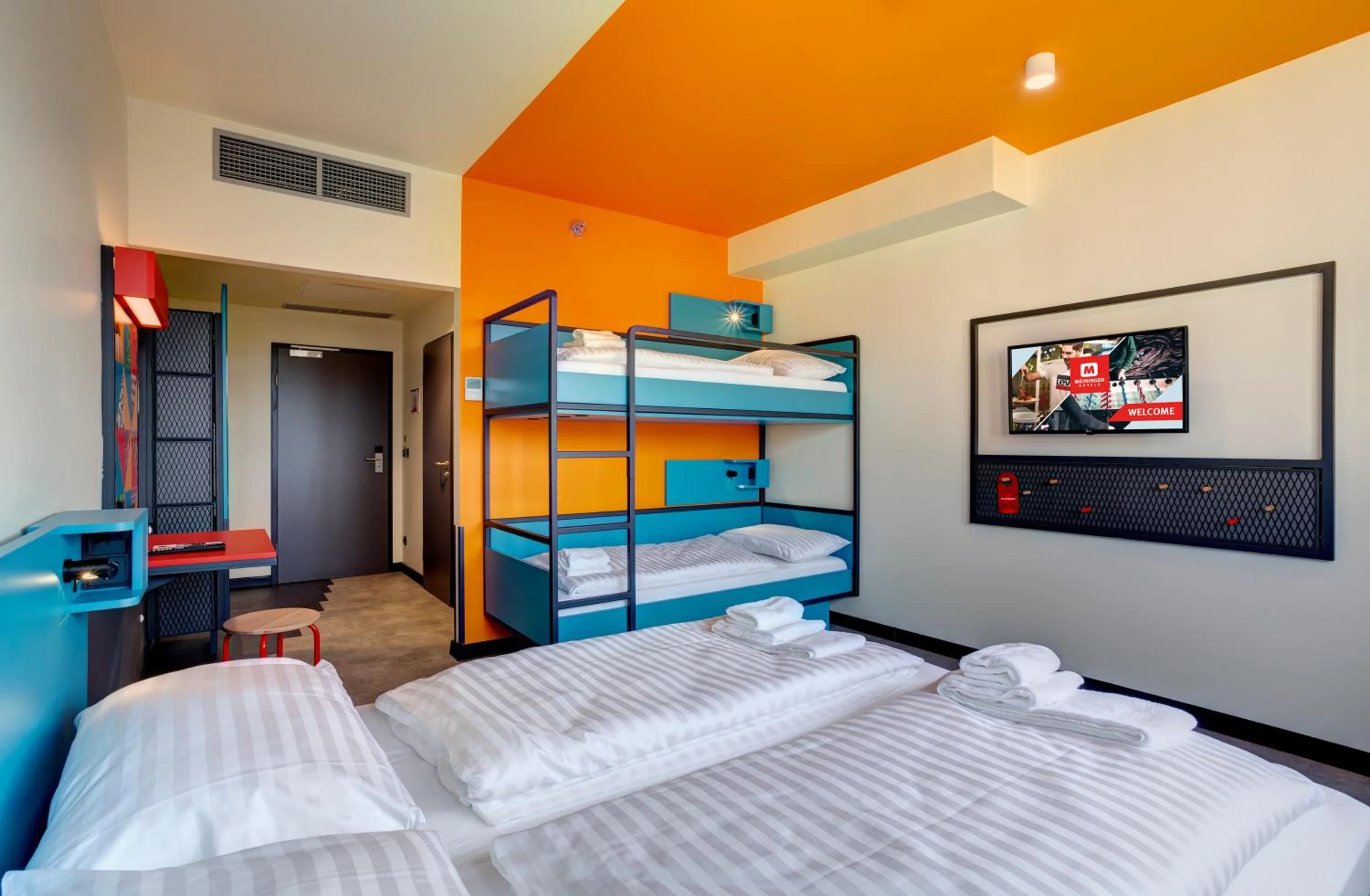 Bedroom, Bed in MEININGER Budapest Great Market Hall