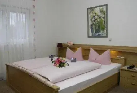 Double or Twin Room in Hotel Karlshof Double or Twin Room in Hotel Karlshof