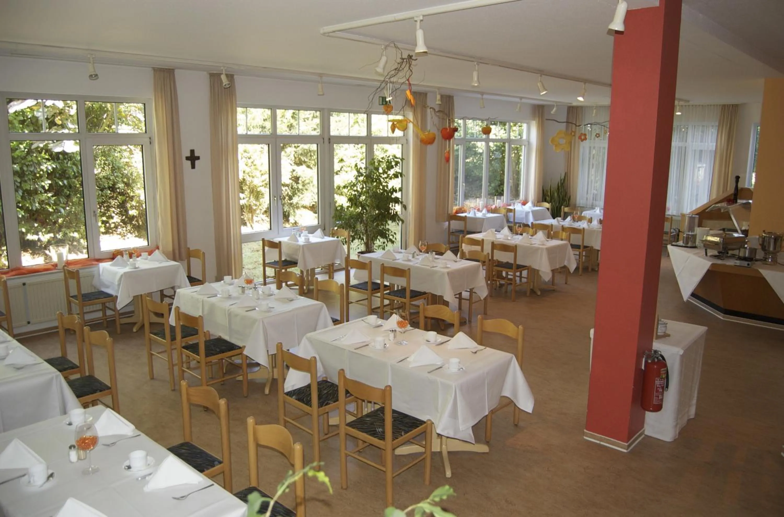 Restaurant/places to eat in Hotel Karlshof