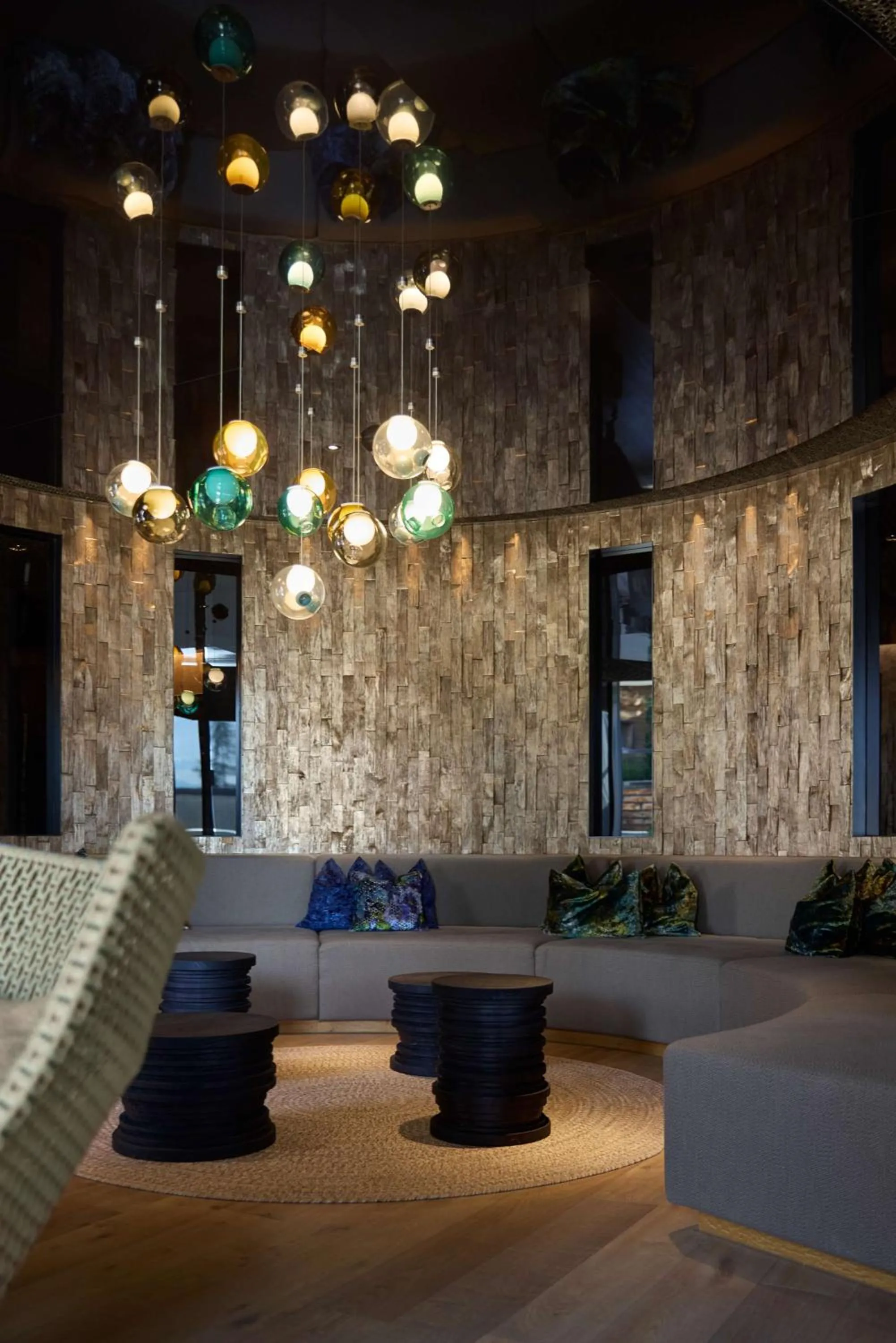 Lobby or reception in The Hide Flims Hotel