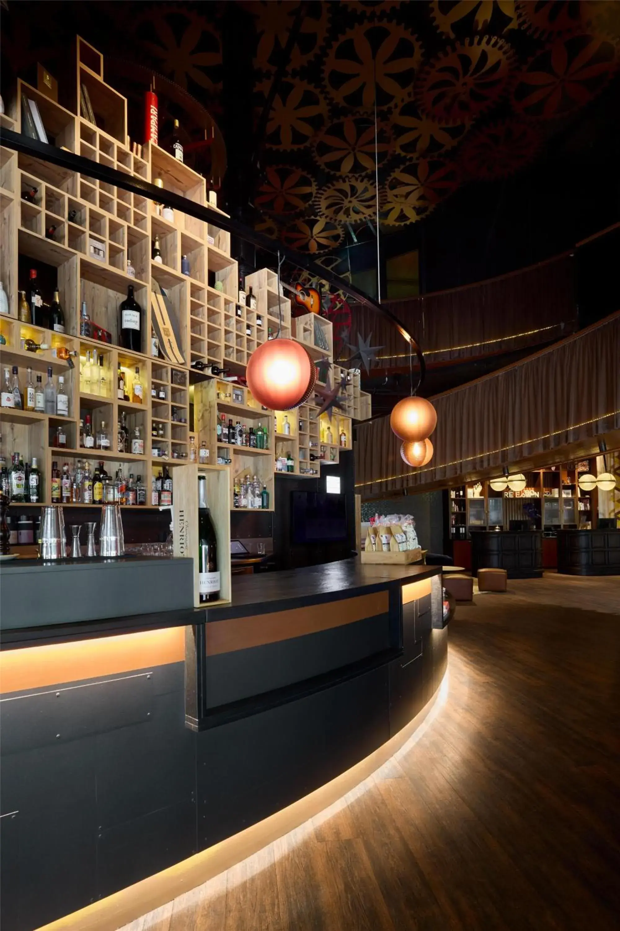 Lounge or bar in Me and All Hotel Flims, by Hyatt Lounge or bar in Me and All Hotel Flims, by Hyatt