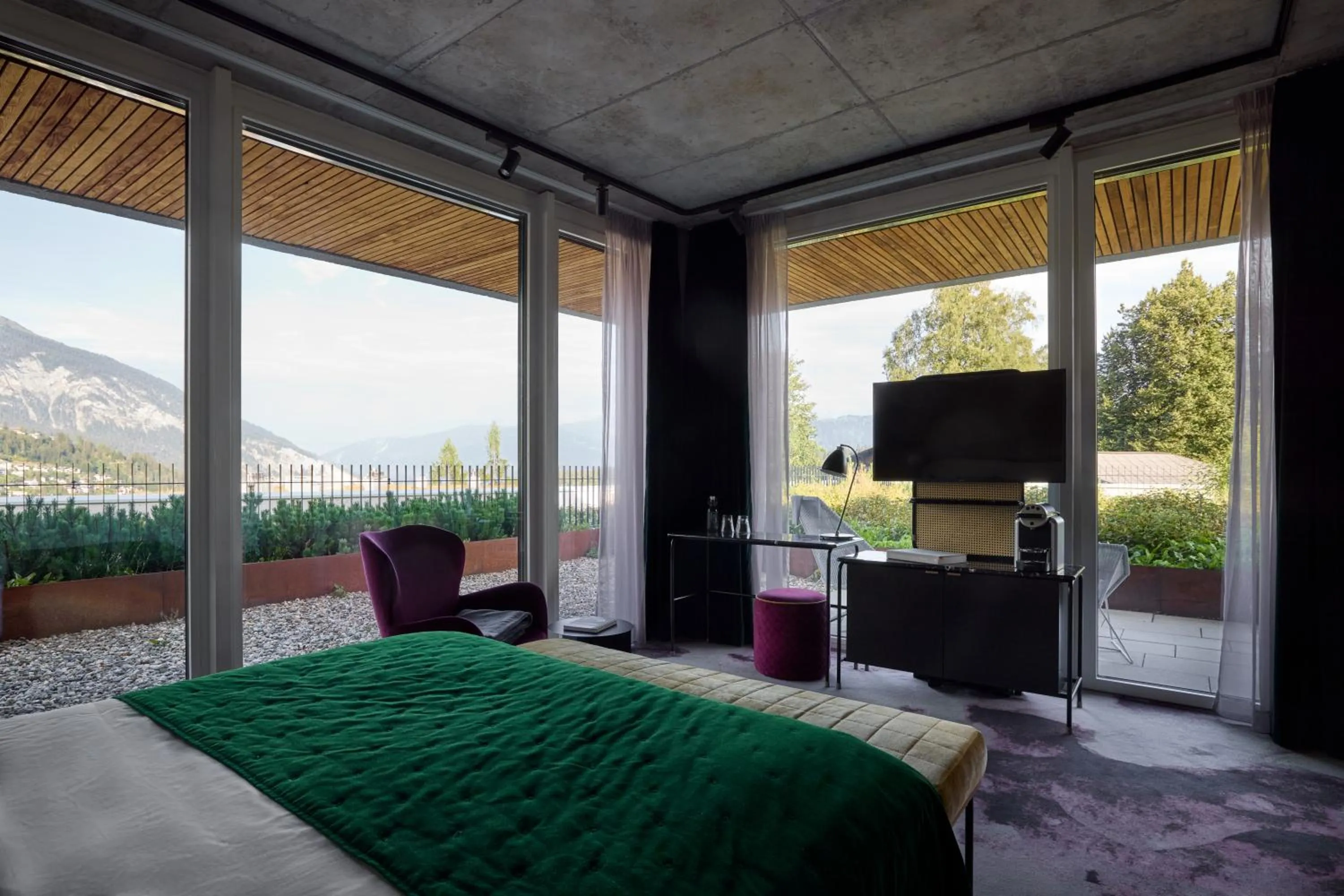 Photo of the whole room, Bed in The Hide Flims Hotel