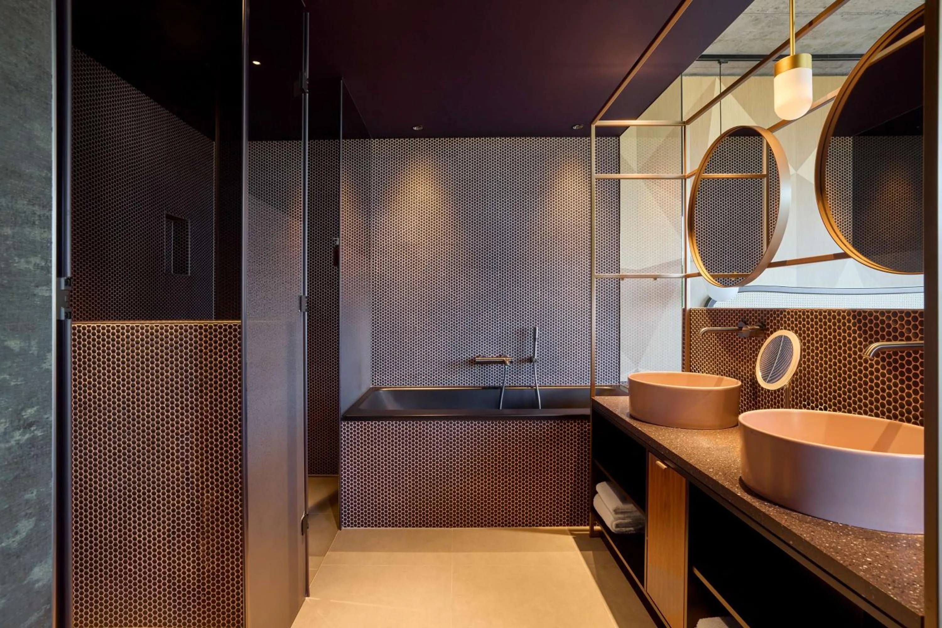 Bathroom in The Hide Flims Hotel