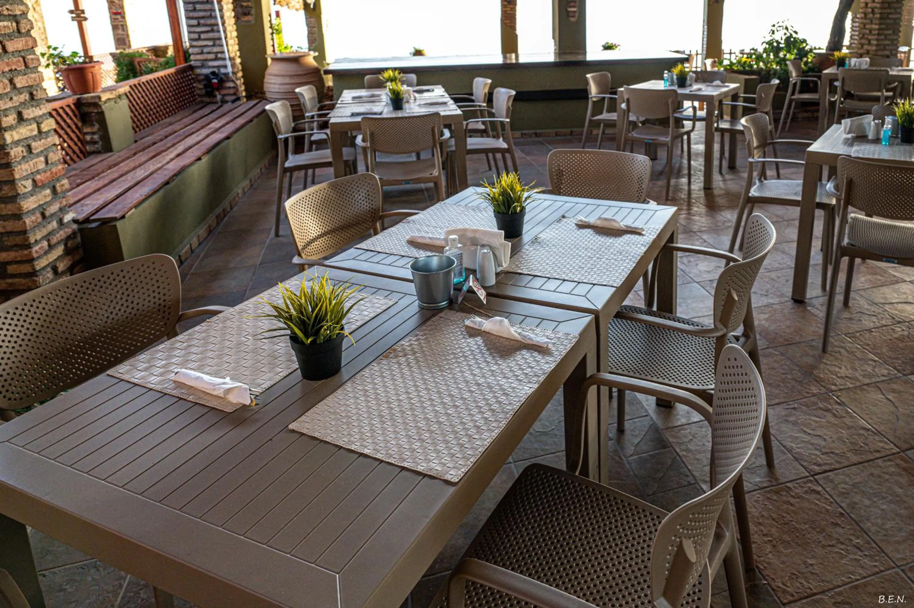 Breakfast in Castella Beach