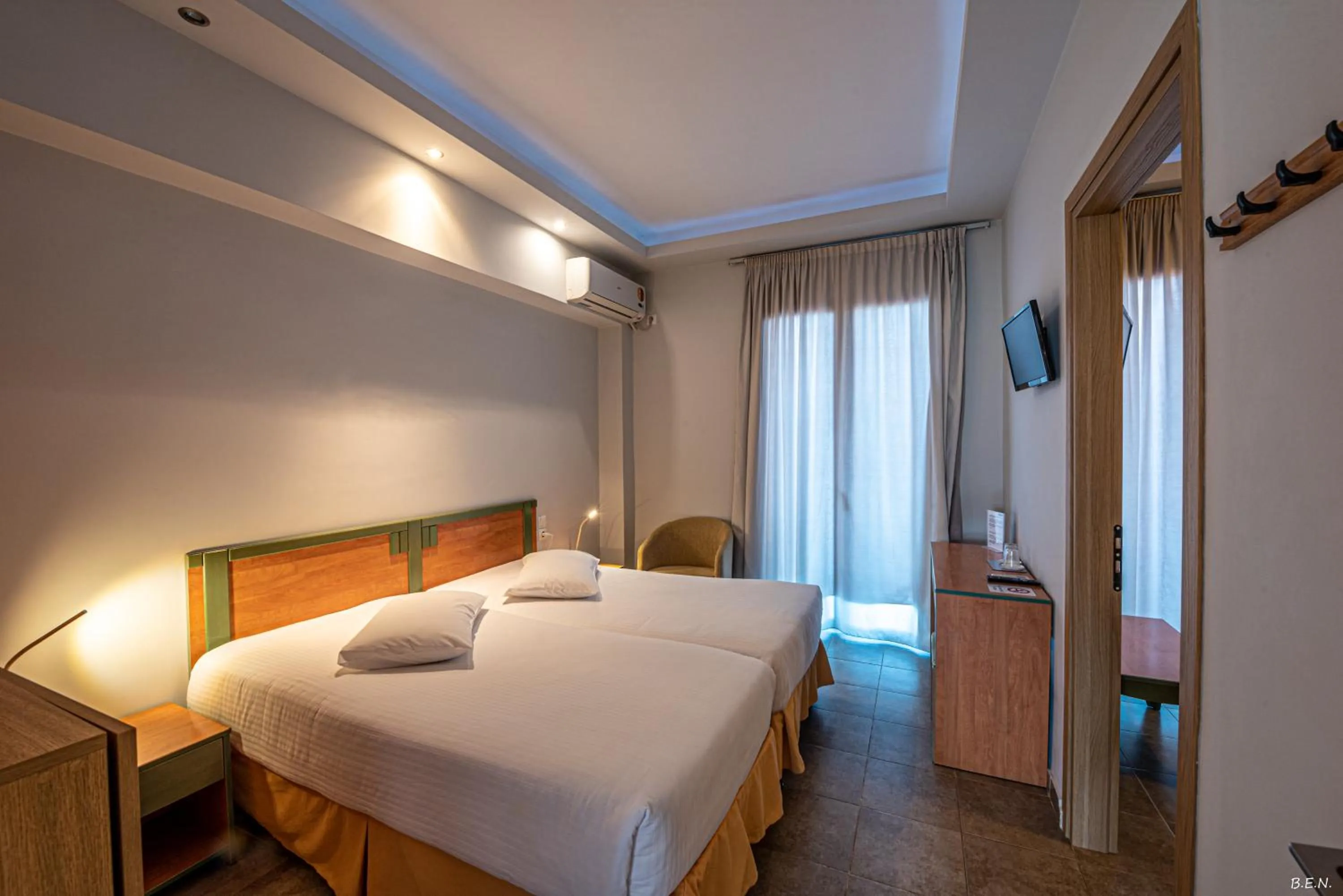 Bed in Castella Beach