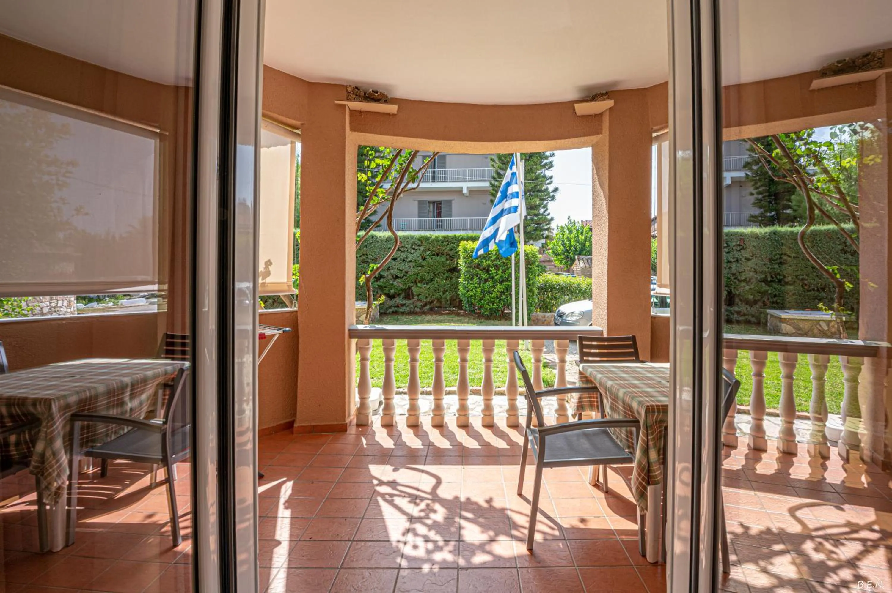 Garden view in Castella Beach