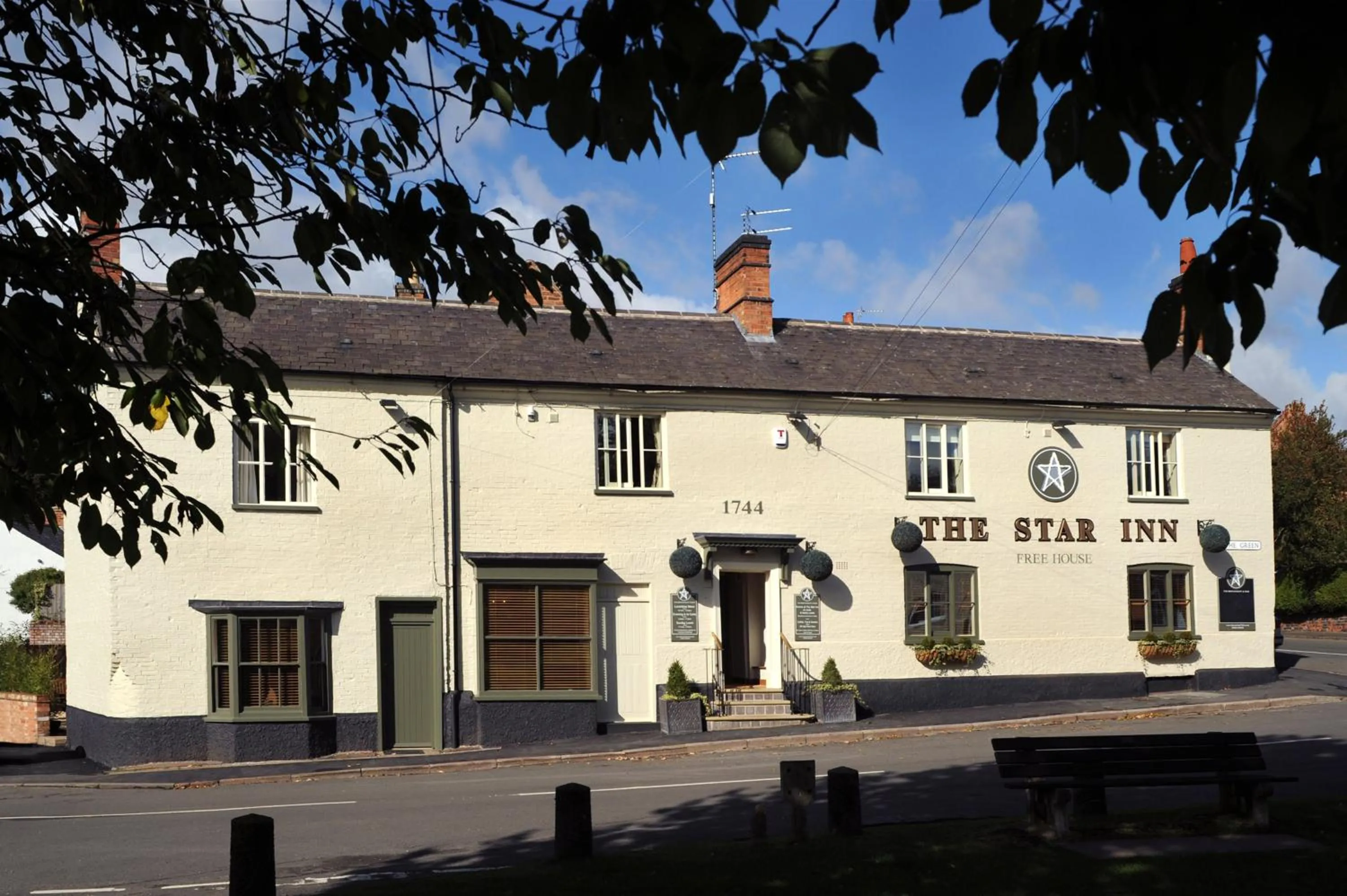 Property building in The Star Inn 1744