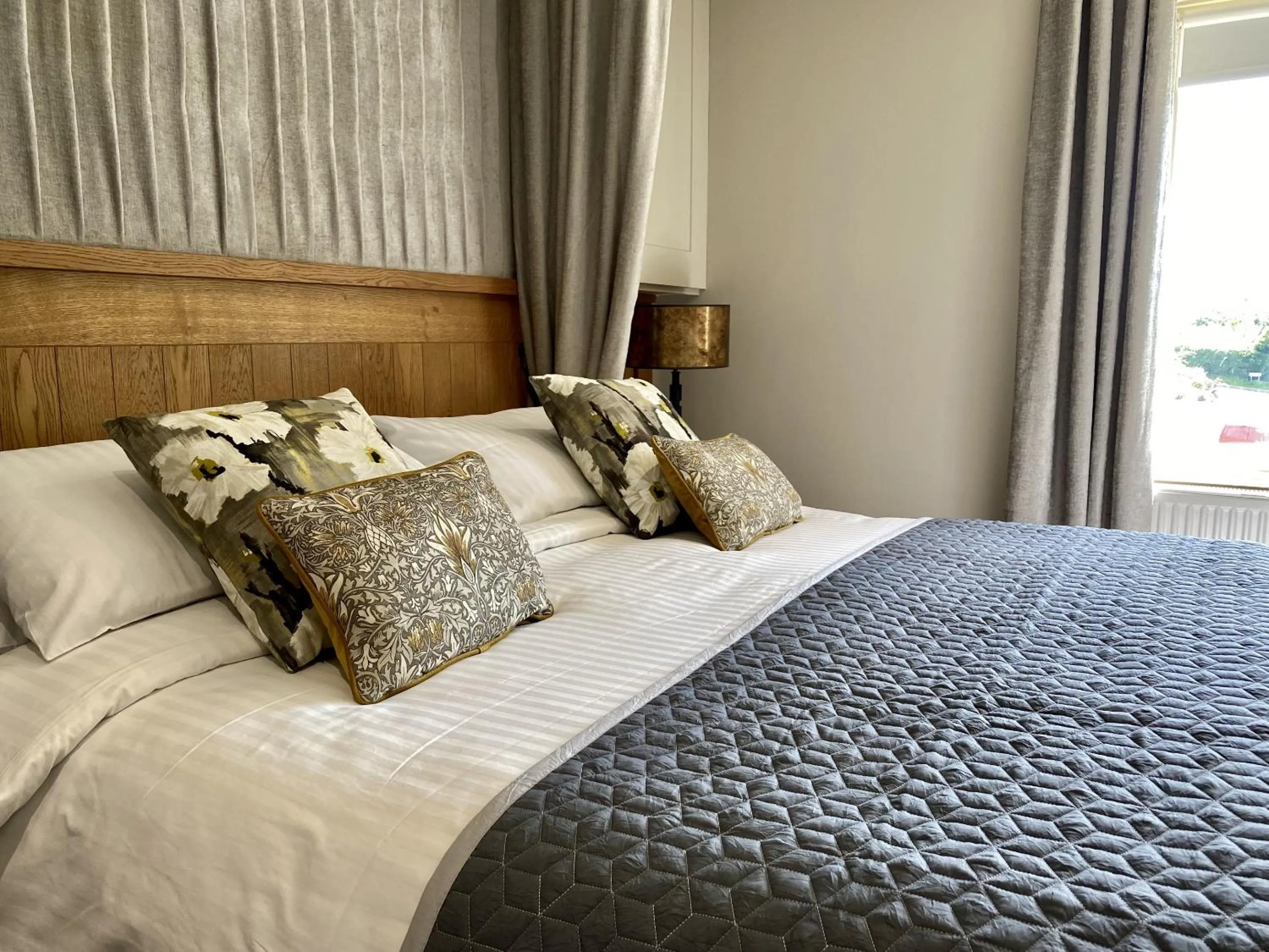 Bedroom, Bed in The Star Inn 1744