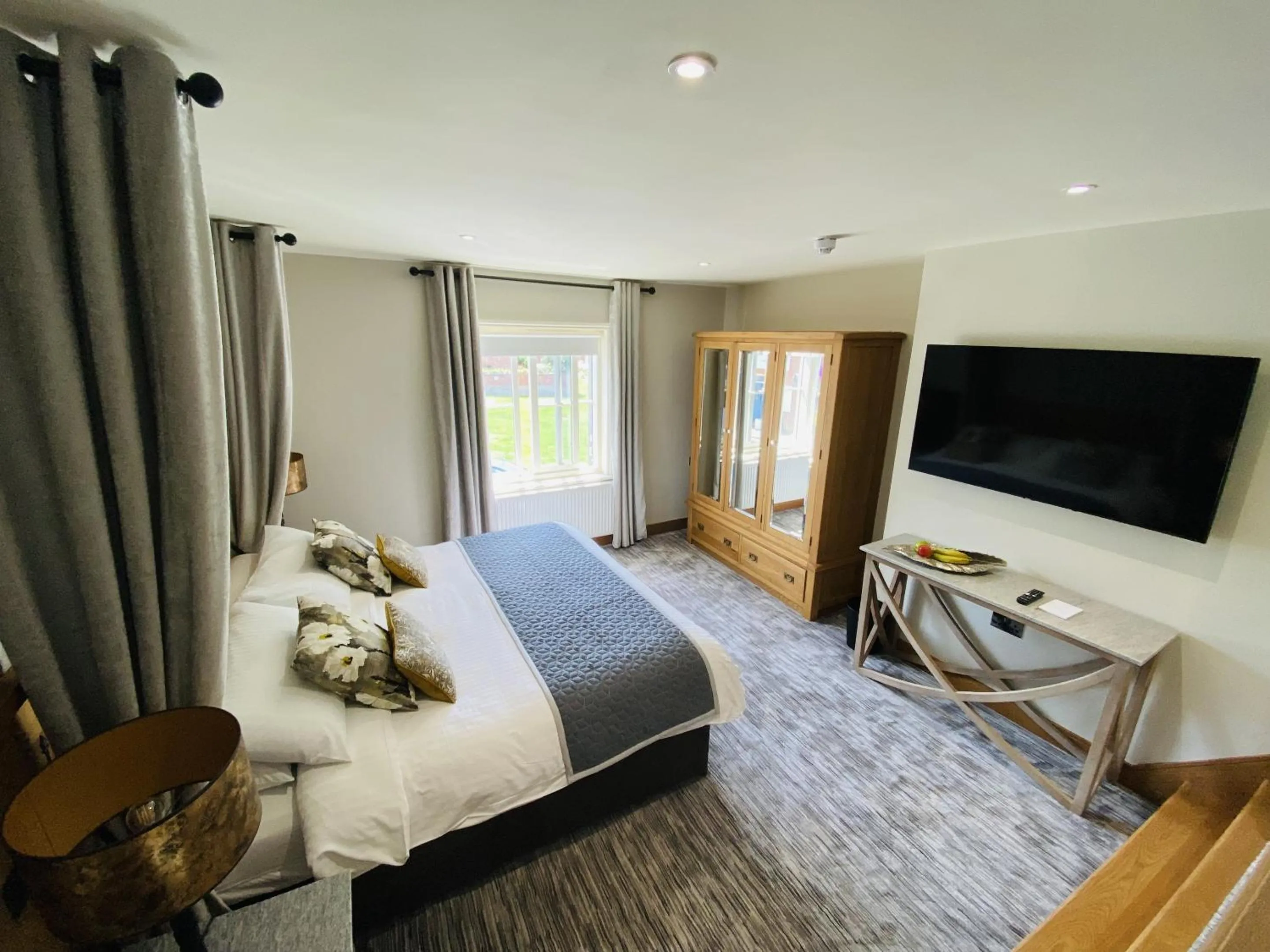 Bedroom, Bed in The Star Inn 1744