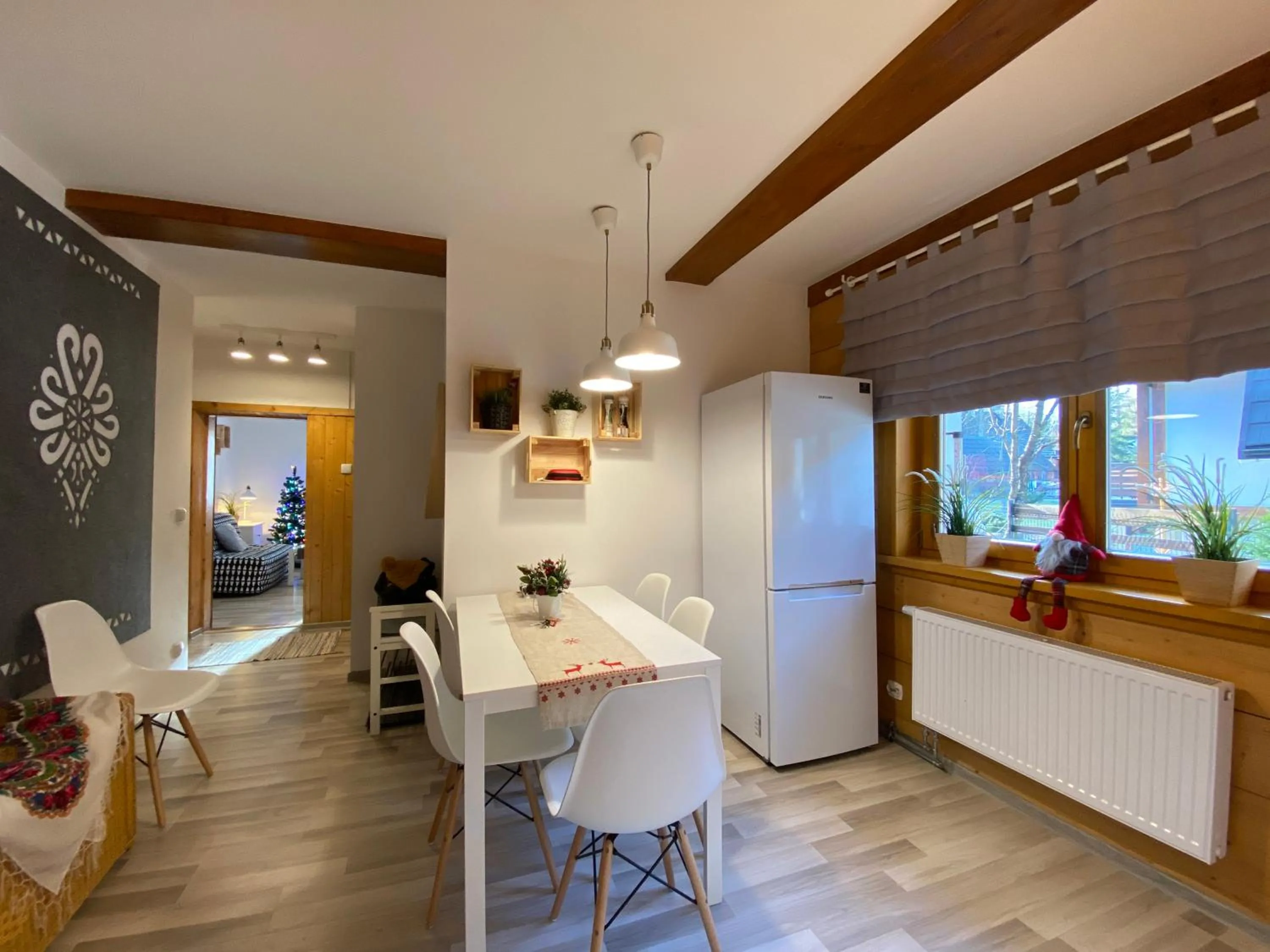 Dining area in Domek Leśny