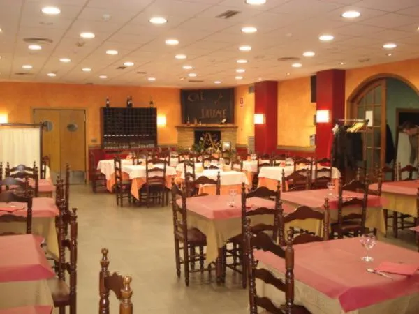 Restaurant/places to eat in Hostal Can Jaume