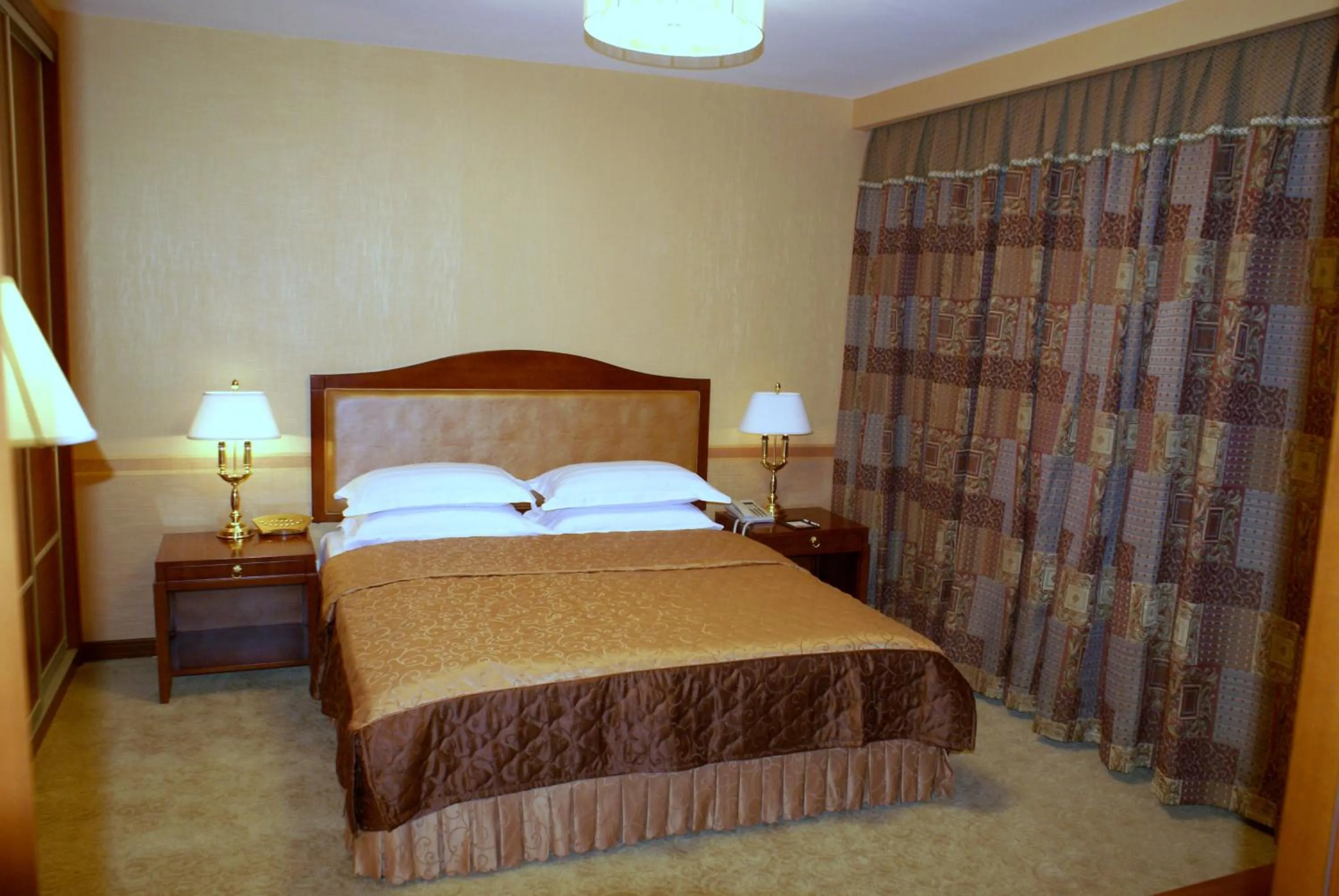 Photo of the whole room, Bed in Ramada Plaza by Wyndham Gence