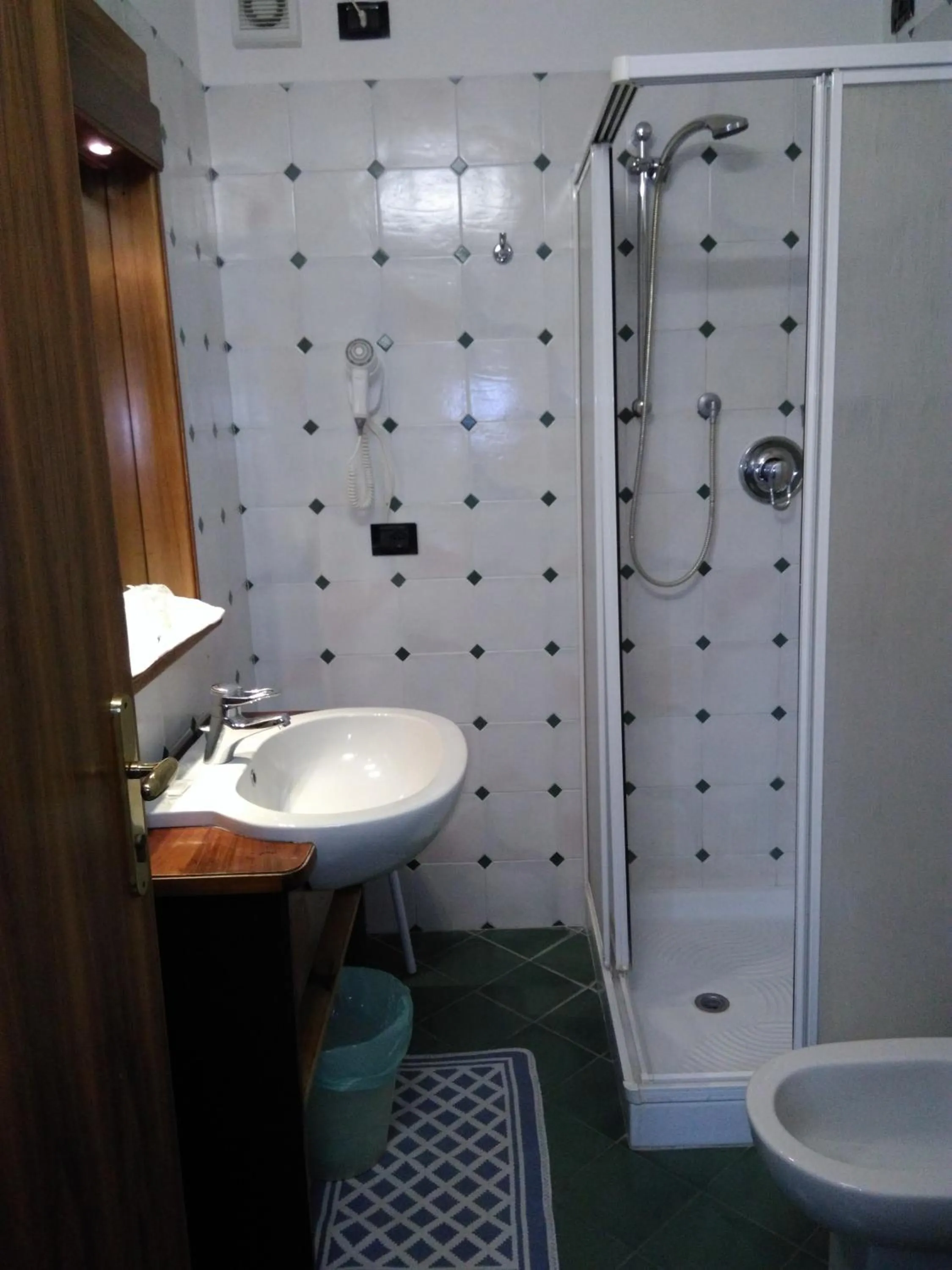 Bathroom in Albergo Al Gobbo