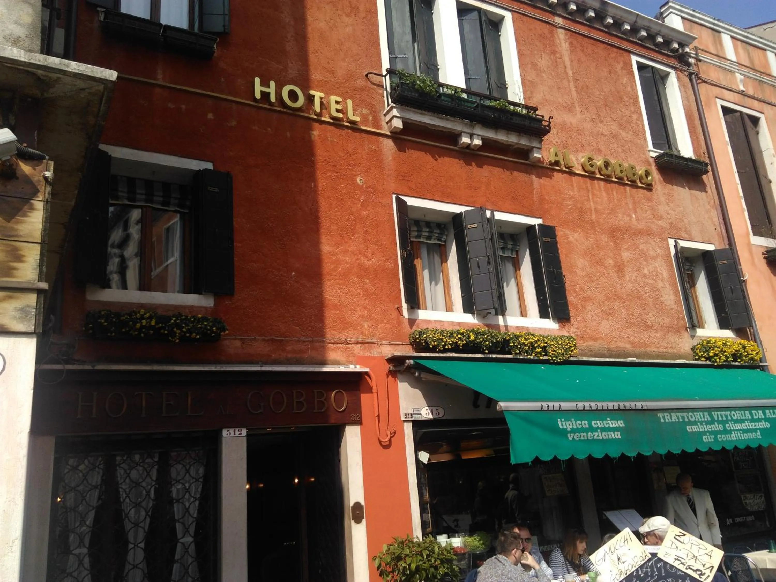 Facade/entrance in Albergo Al Gobbo