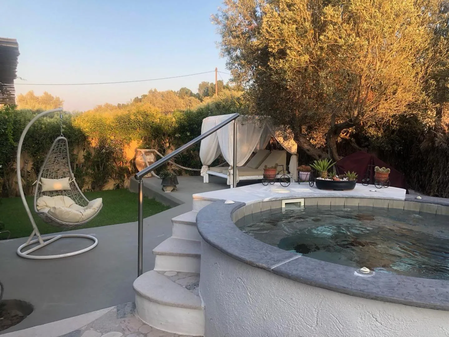 Garden in Elefteria Apts & Suites