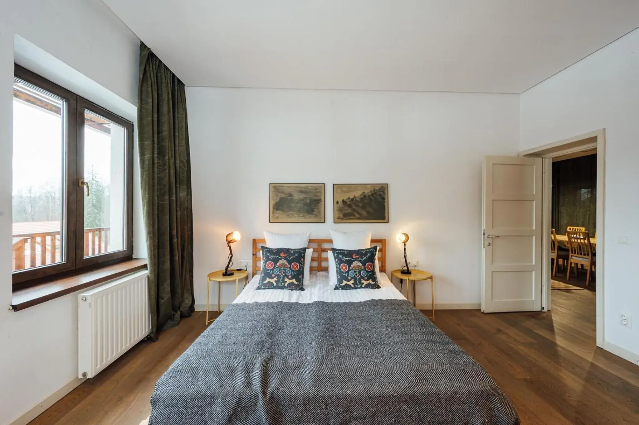 Four-Bedroom Apartment Vila Panorama with Spa Access (annex building) in Balvanyos Resort - Peakture Hotel & Grand Hotel Balvanyos Four-Bedroom Apartment Vila Panorama with Spa Access (annex building) in Balvanyos Resort - Peakture Hotel & Grand Hotel Balvanyos