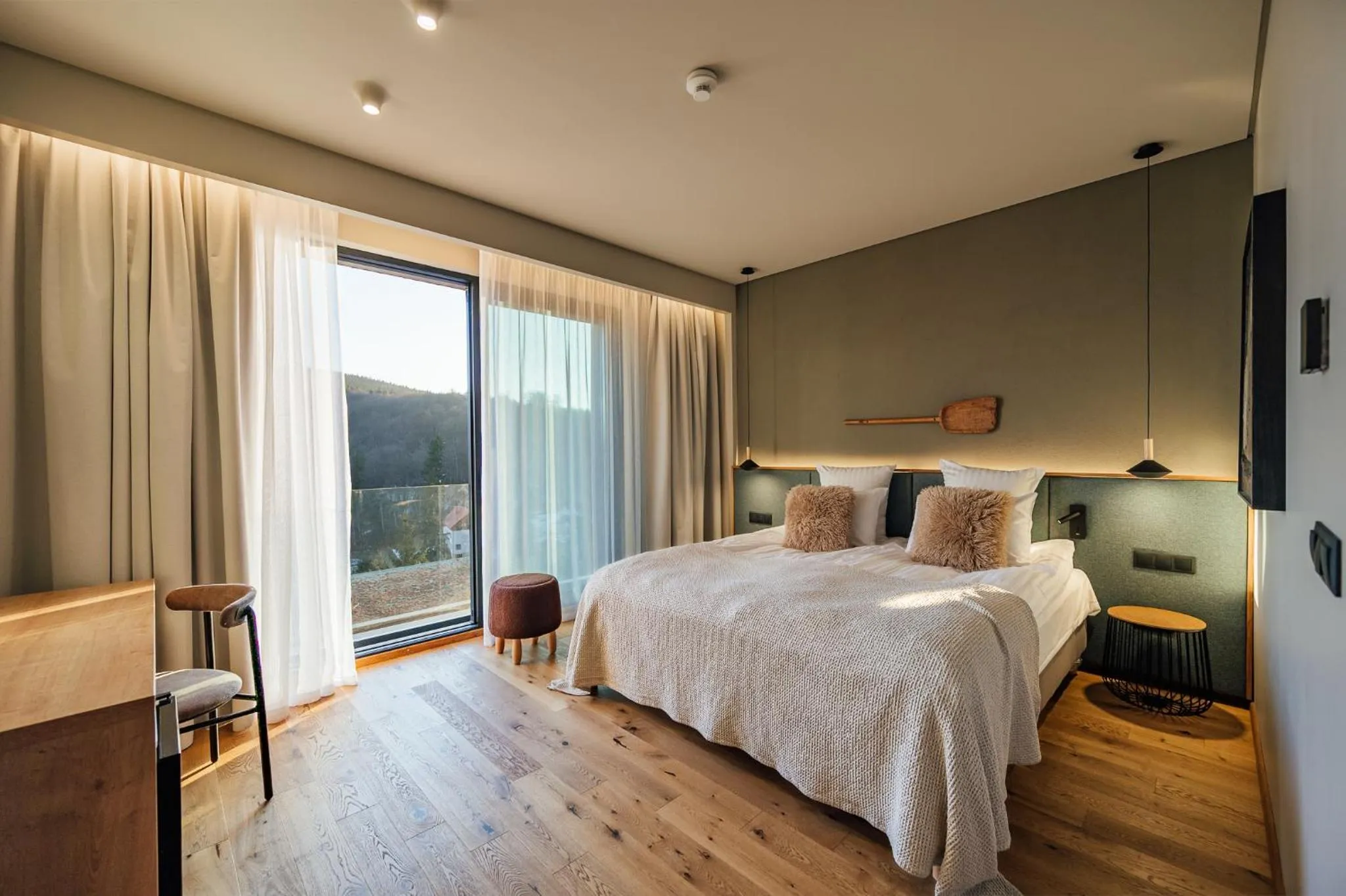 Bedroom, Bed in Balvanyos Resort - Peakture Hotel & Grand Hotel Balvanyos